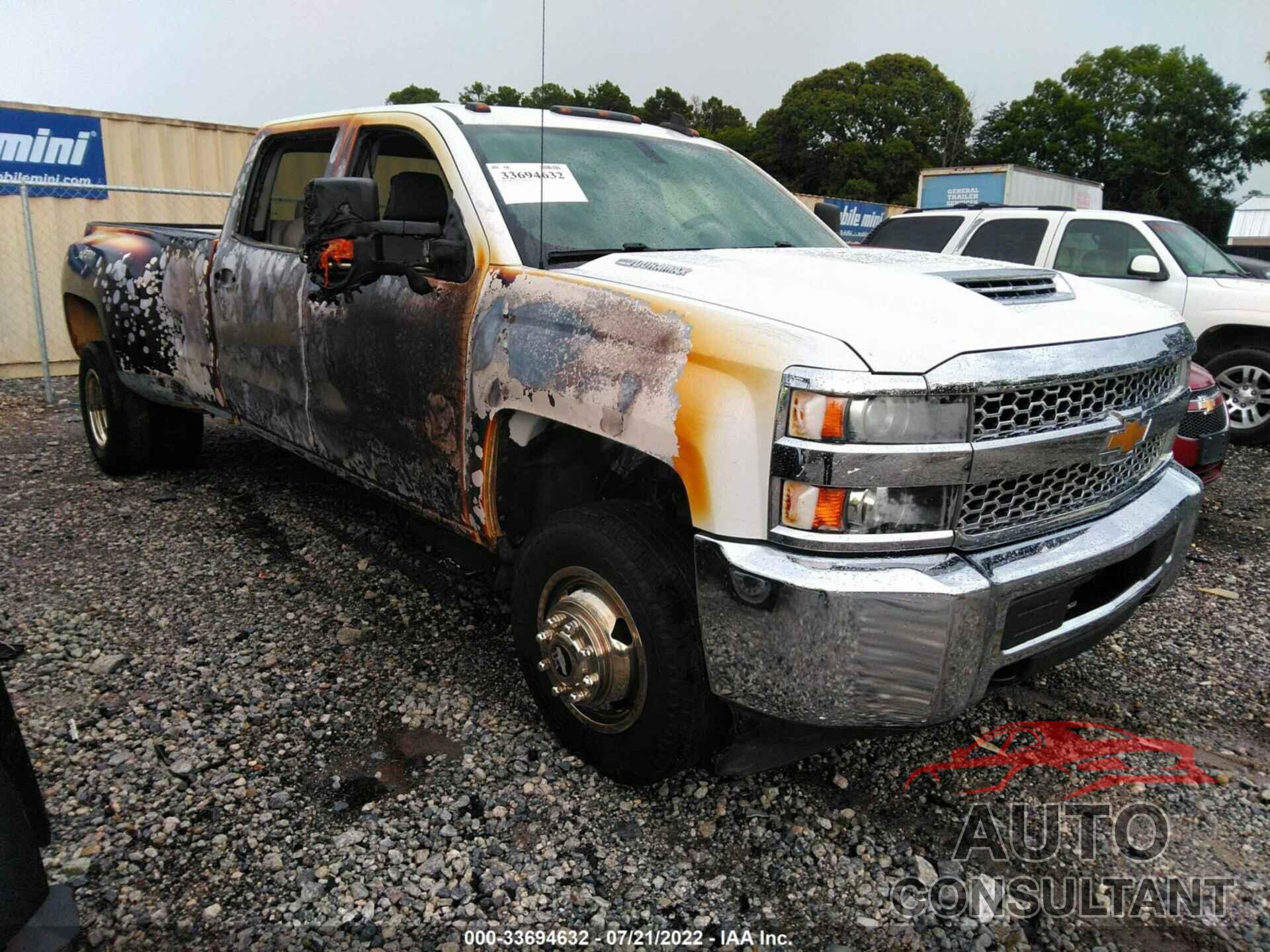 CHEVROLET SILVERADO 3500HD 2019 - 1GC4KVCY8KF218262