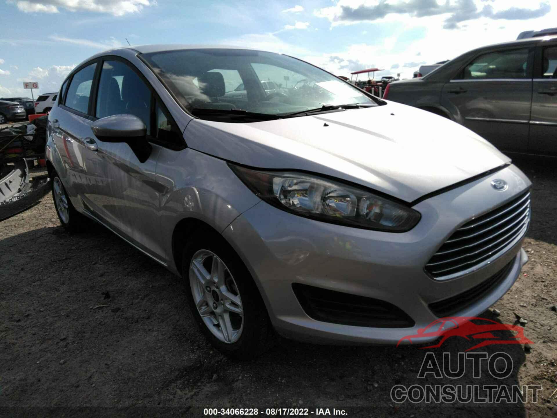 FORD FIESTA 2018 - 3FADP4EJ7JM101420