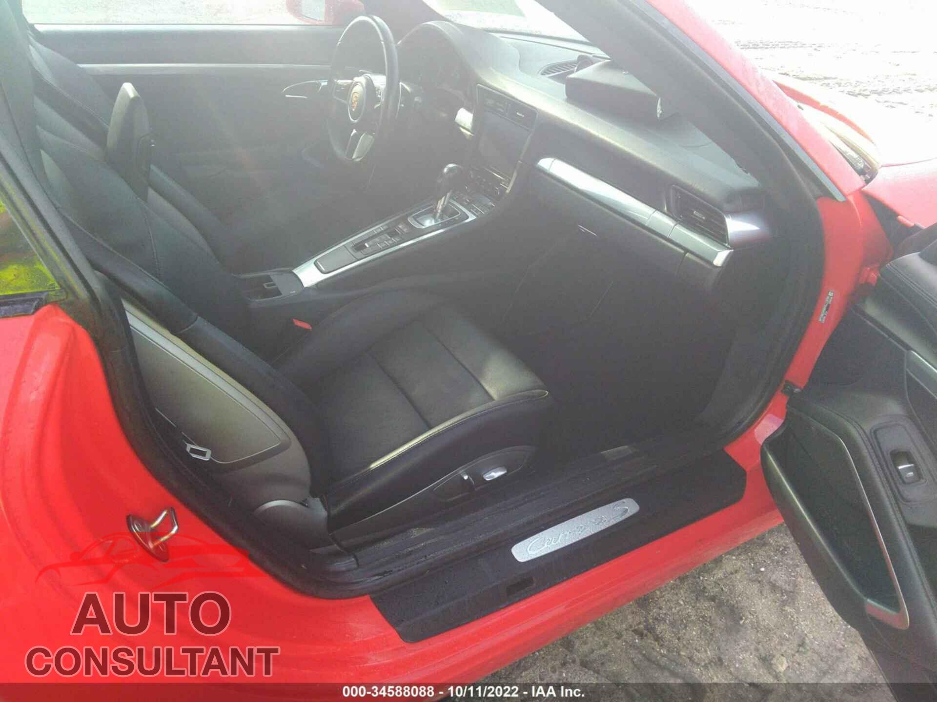 PORSCHE 911 2017 - WP0AB2A96HS123096