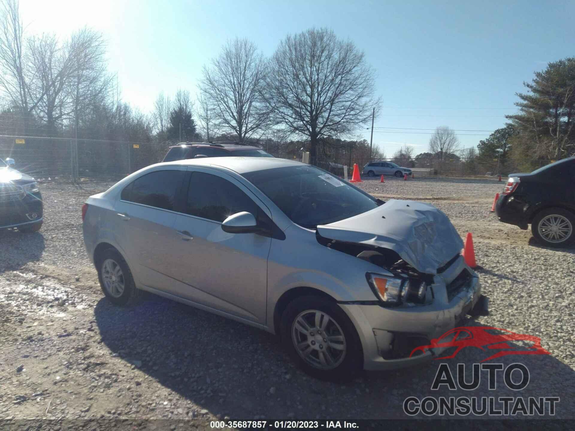 CHEVROLET SONIC 2016 - 1G1JC5SH4G4124540