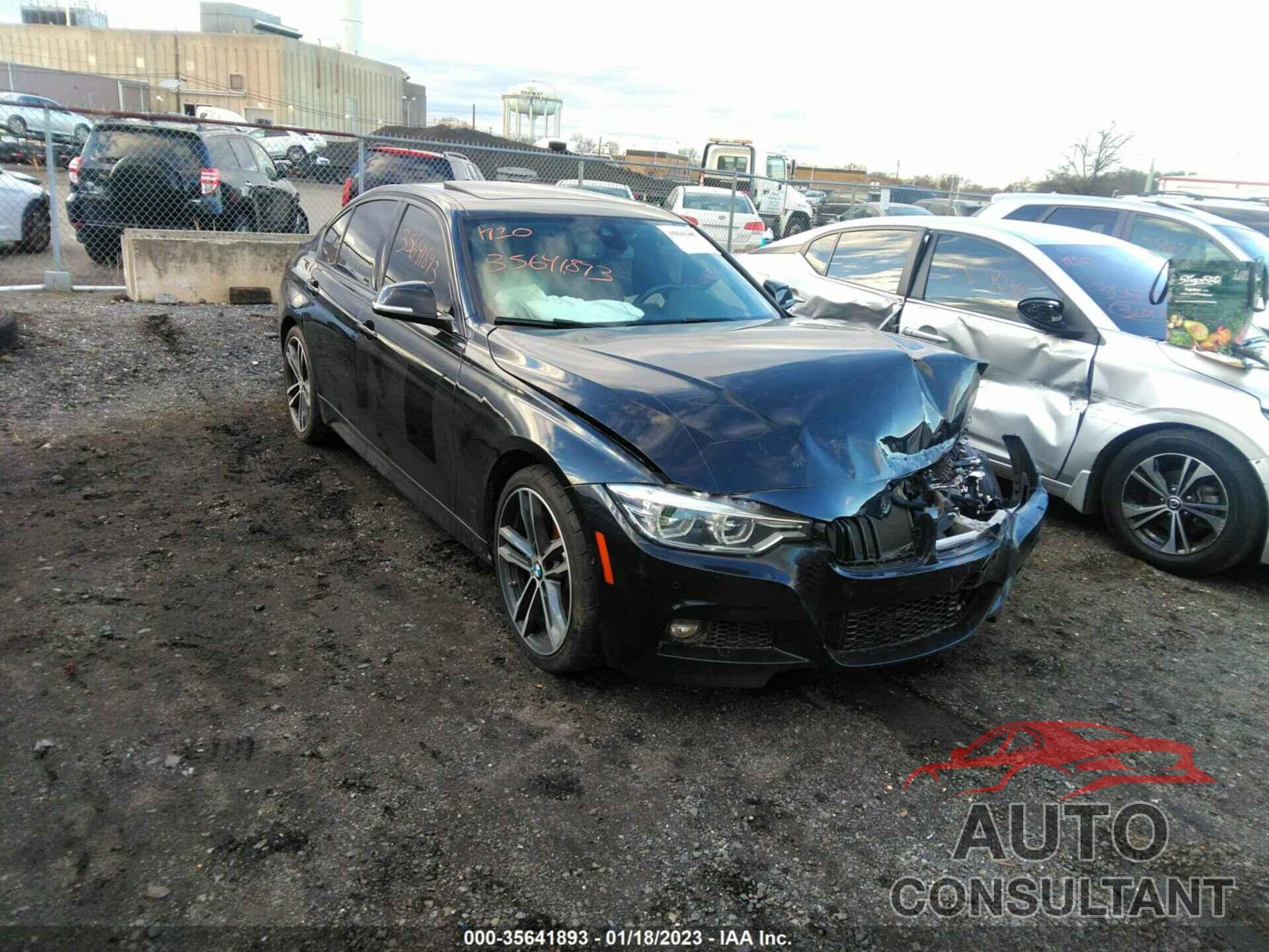 BMW 3 SERIES 2018 - WBA8B7G56JNV11060