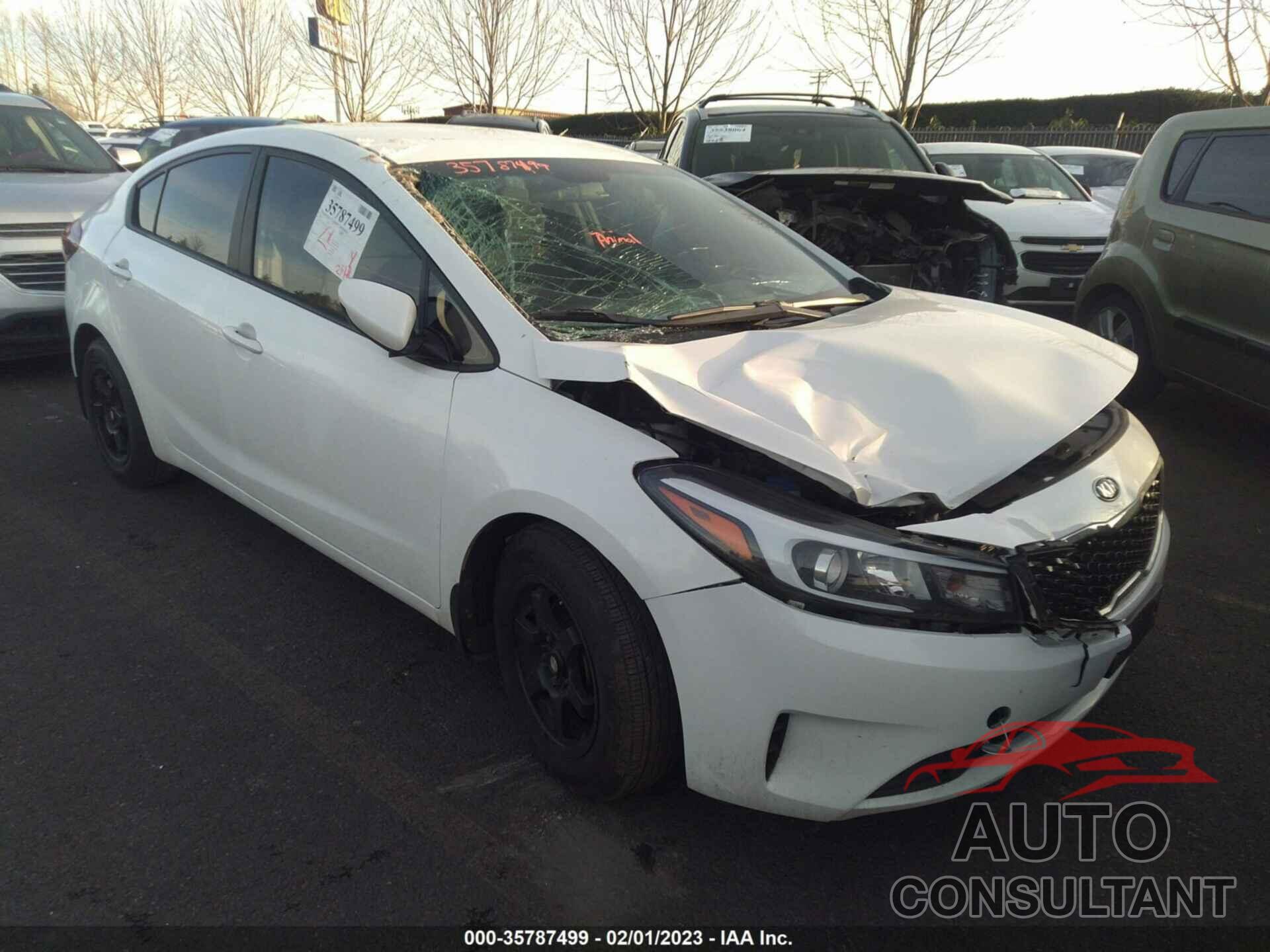 KIA FORTE 2018 - 3KPFL4A72JE195354