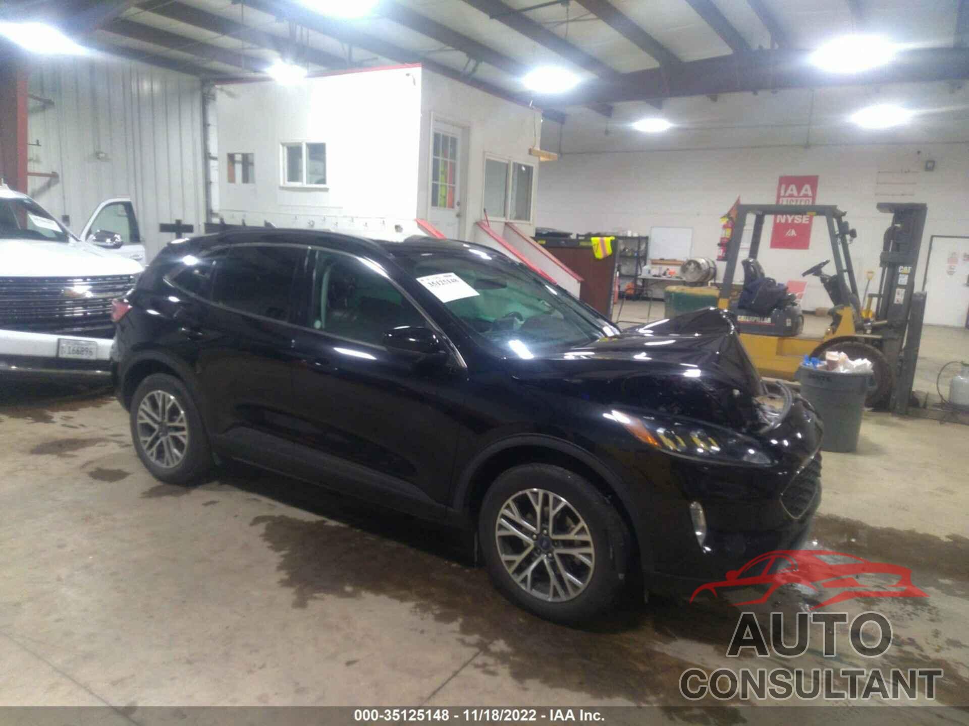 FORD ESCAPE 2021 - 1FMCU9H61MUA61415