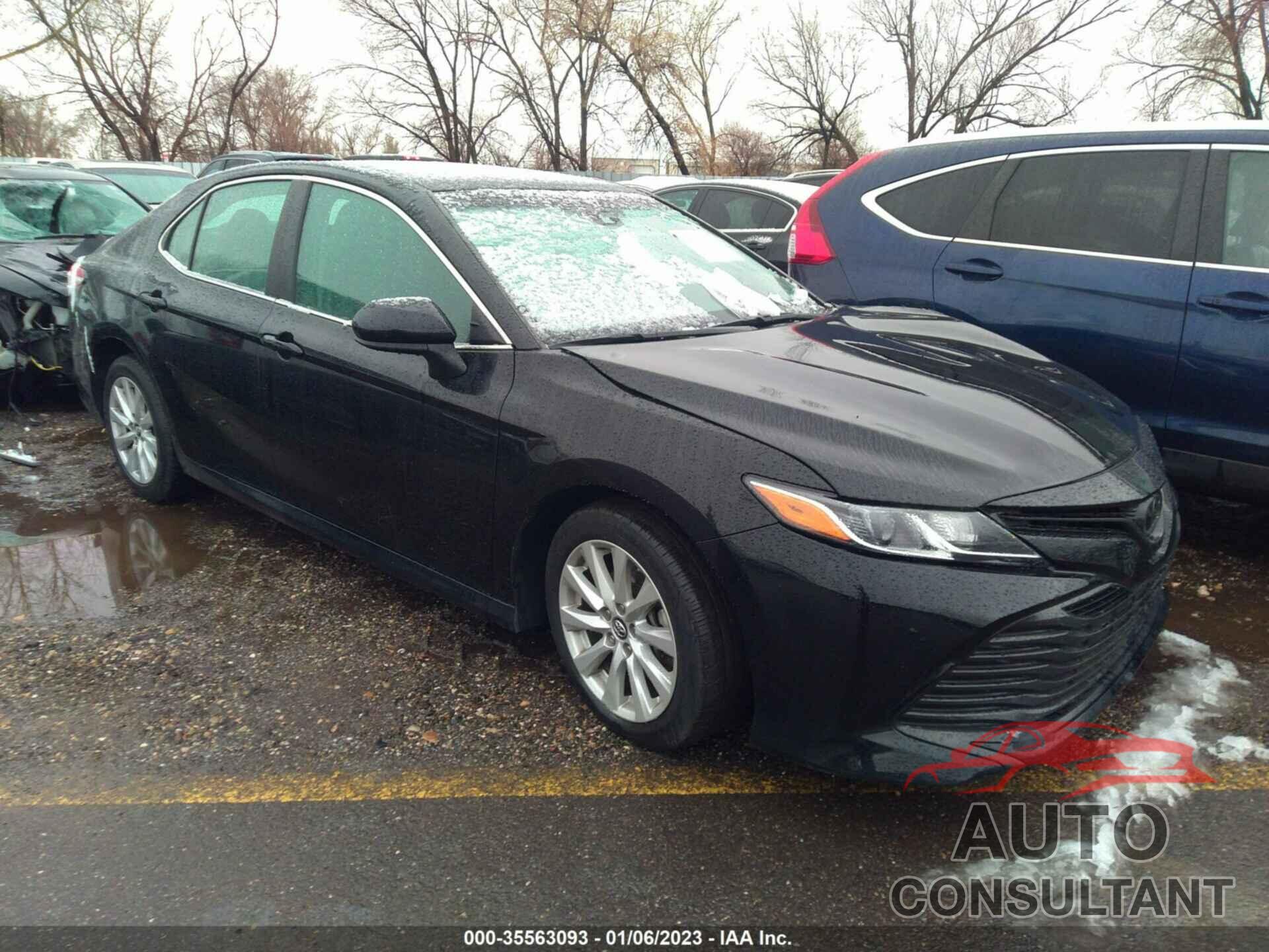 TOYOTA CAMRY 2018 - 4T1B11HK0JU594564