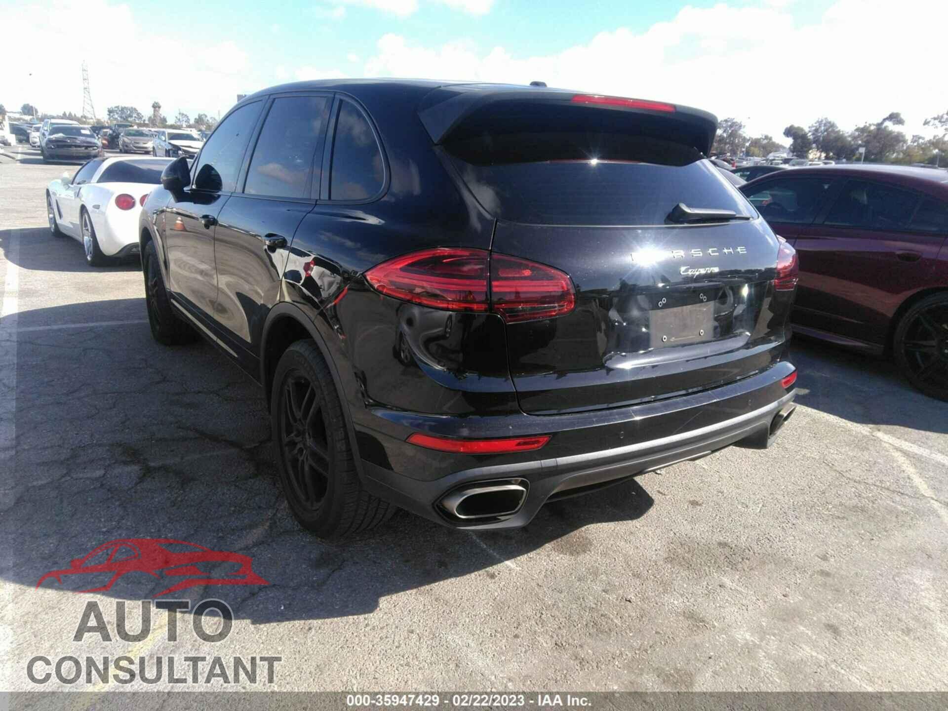 PORSCHE CAYENNE 2016 - WP1AA2A27GKA36357