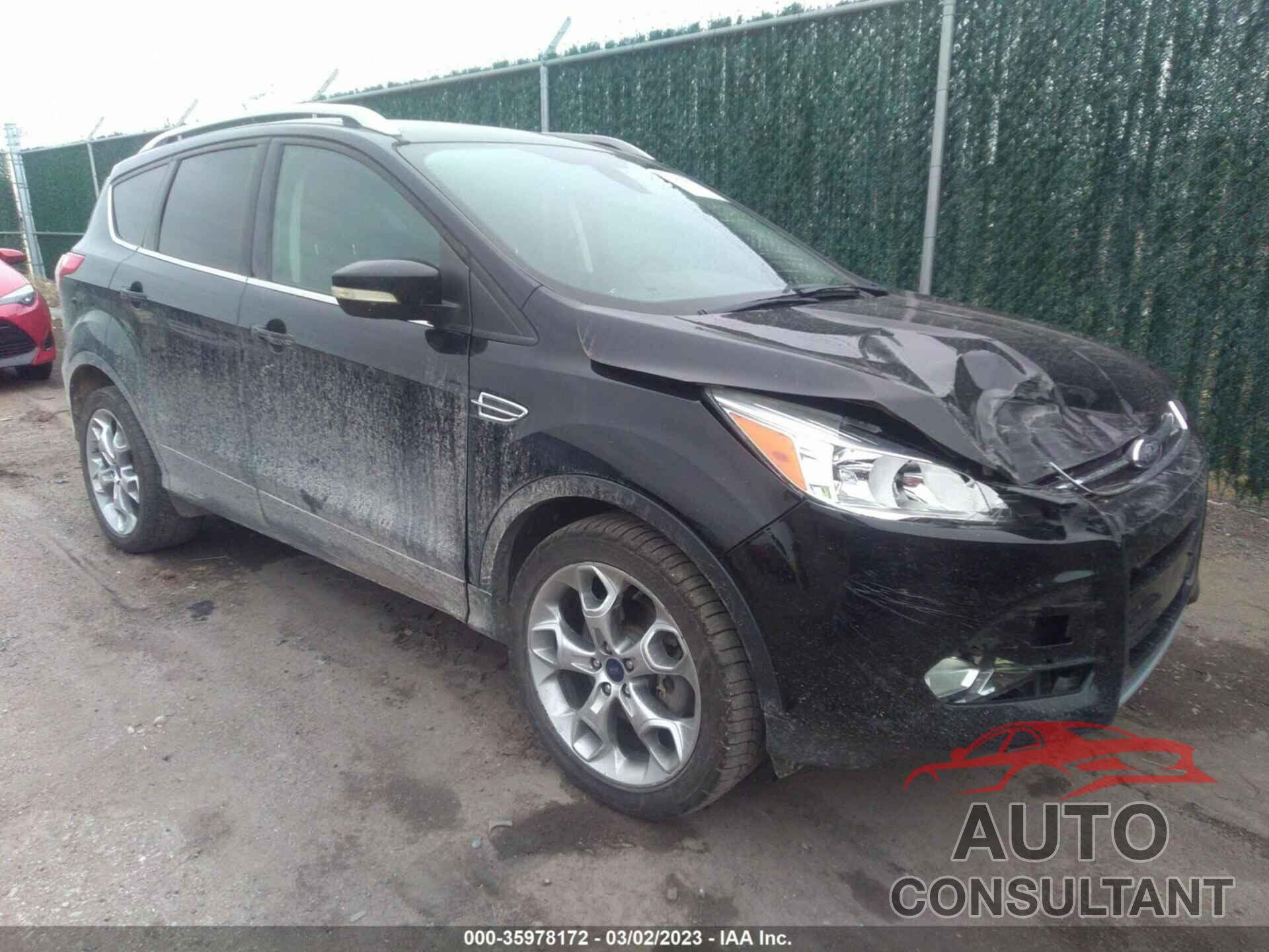 FORD ESCAPE 2016 - 1FMCU0J93GUC42648