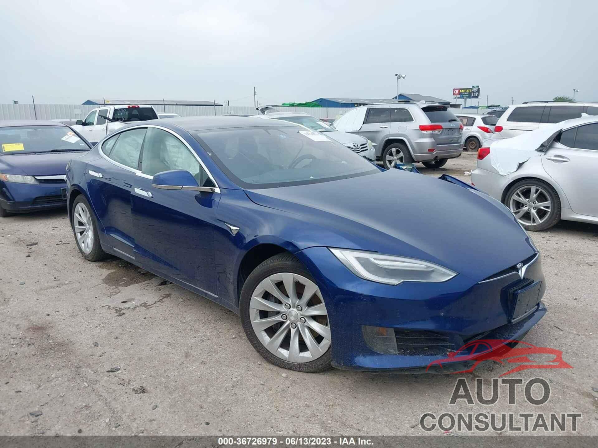 TESLA MODEL S 2017 - 5YJSA1E14HF200485