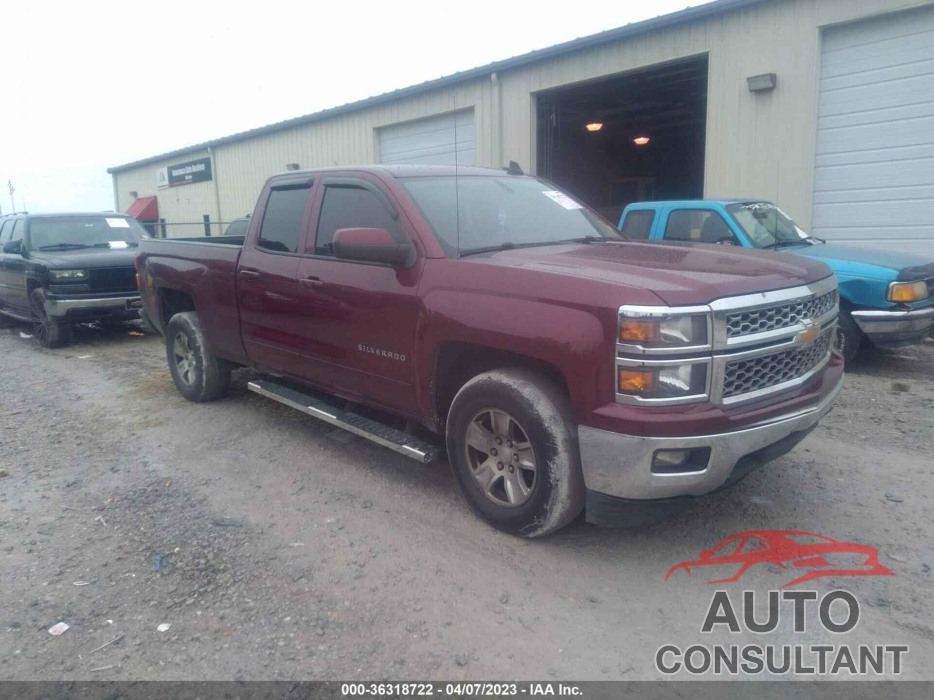 CHEVROLET SILVERADO 1500 2015 - 1GCRCREH1FZ255634