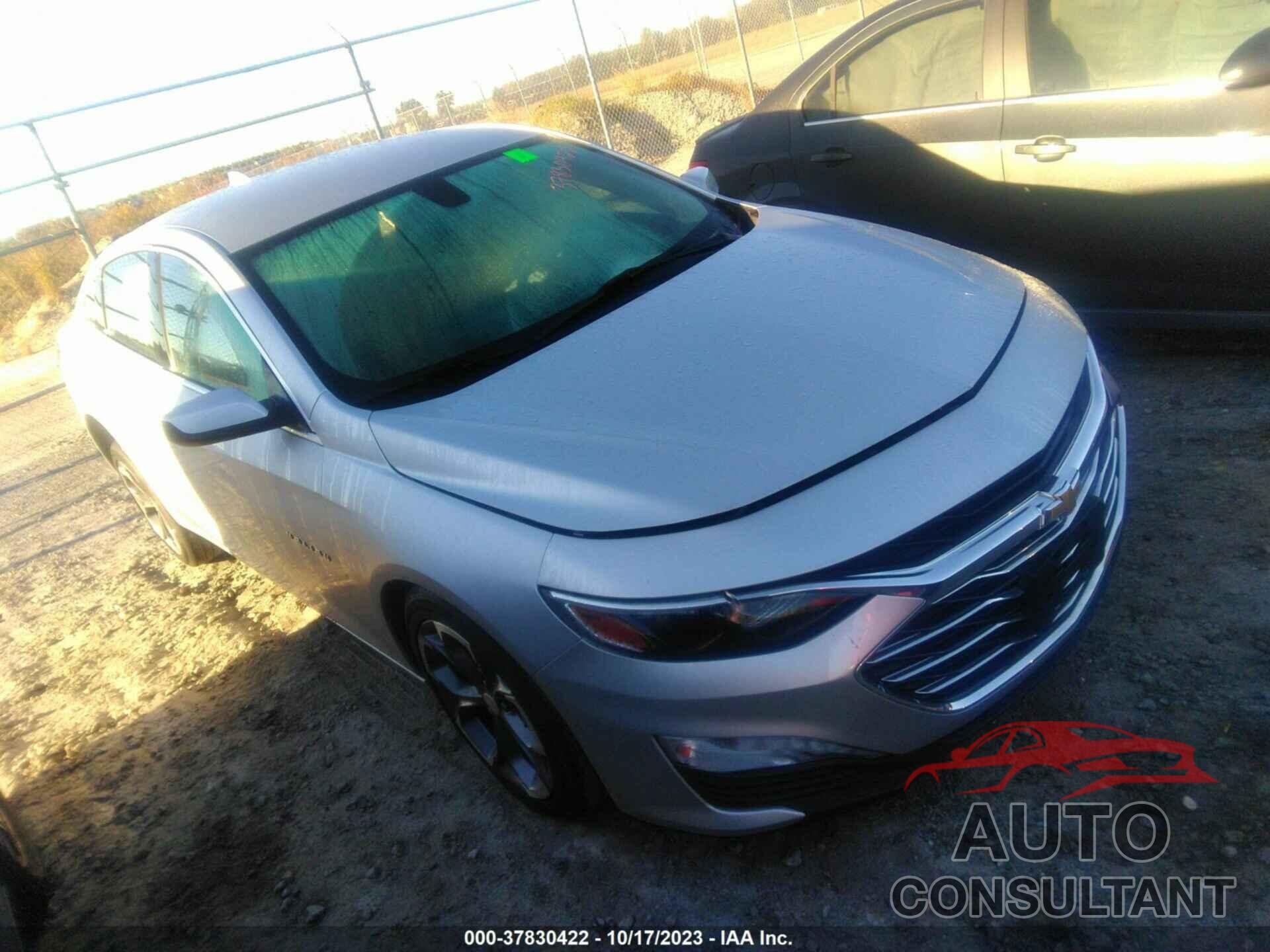 CHEVROLET MALIBU 2022 - 1G1ZD5ST0NF121396