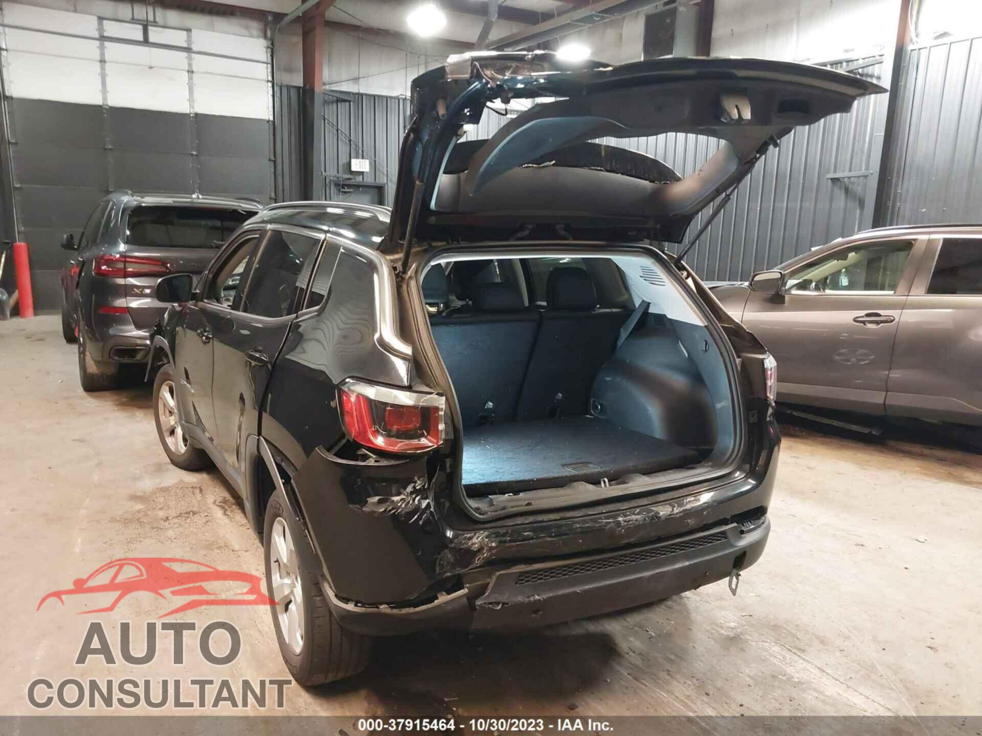 JEEP COMPASS 2019 - 3C4NJDBB7KT813432