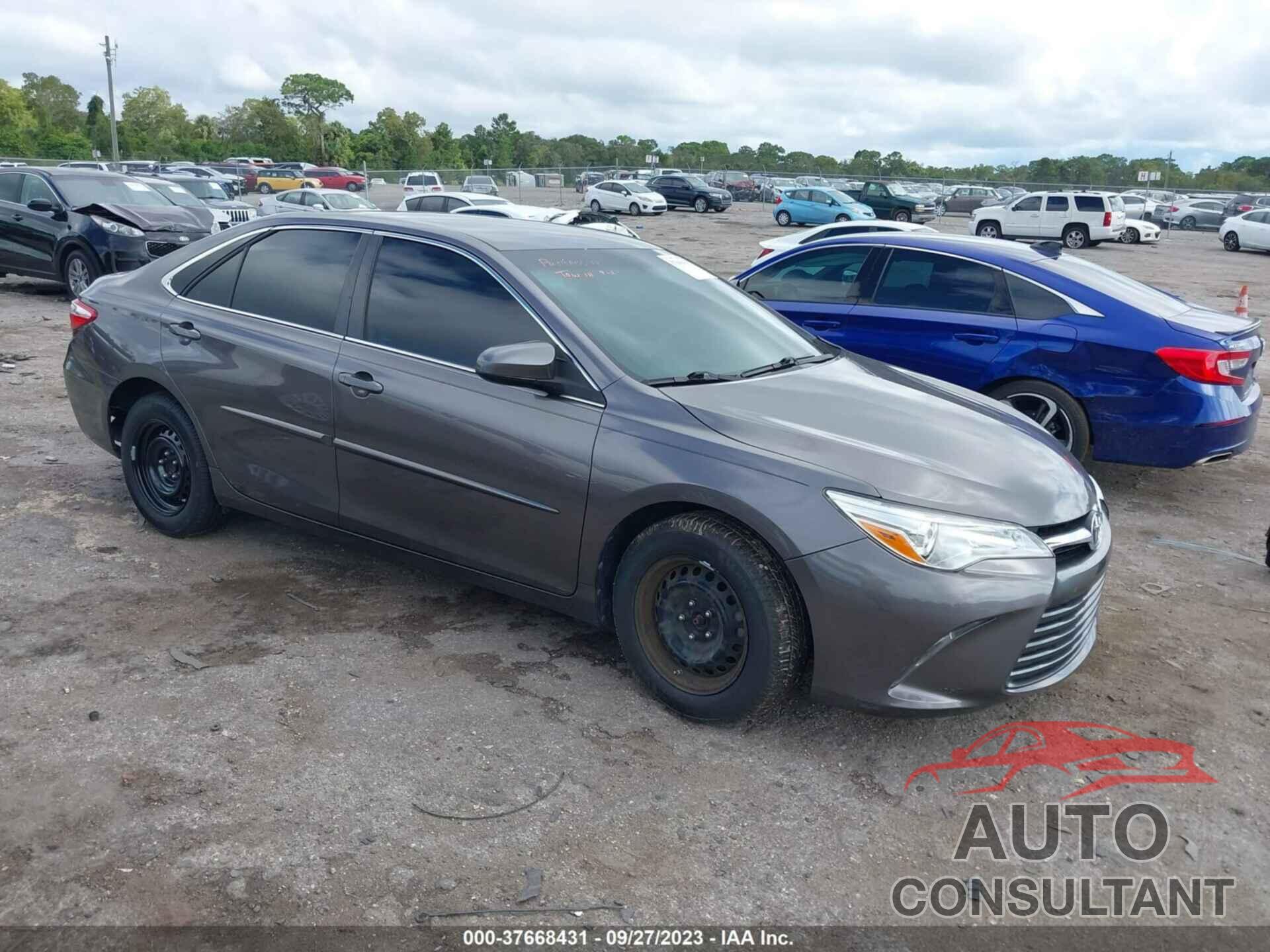 TOYOTA CAMRY 2015 - 4T1BF1FK5FU479180