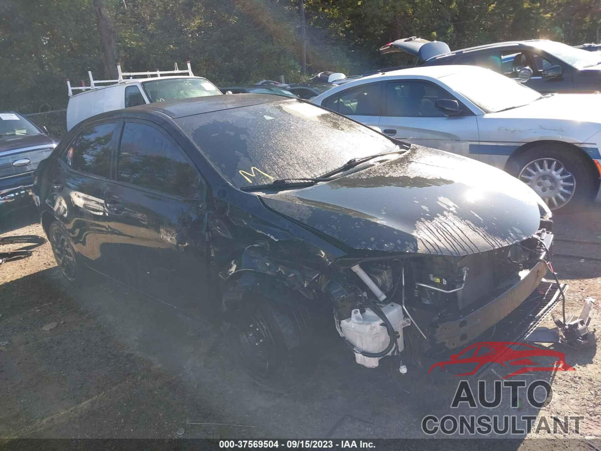 TOYOTA COROLLA 2018 - 2T1BURHE5JC067640