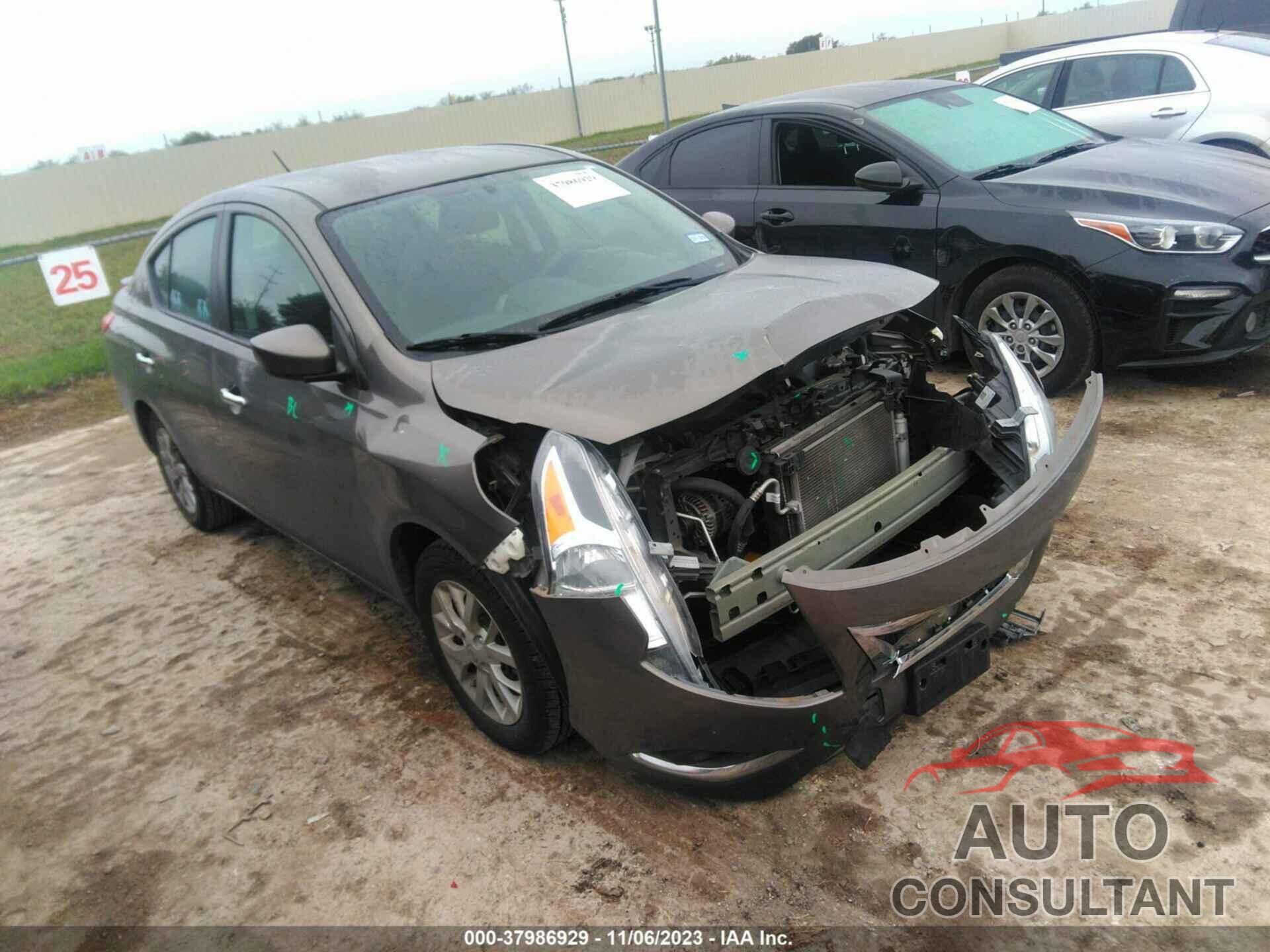 NISSAN VERSA 2015 - 3N1CN7AP8FL904941