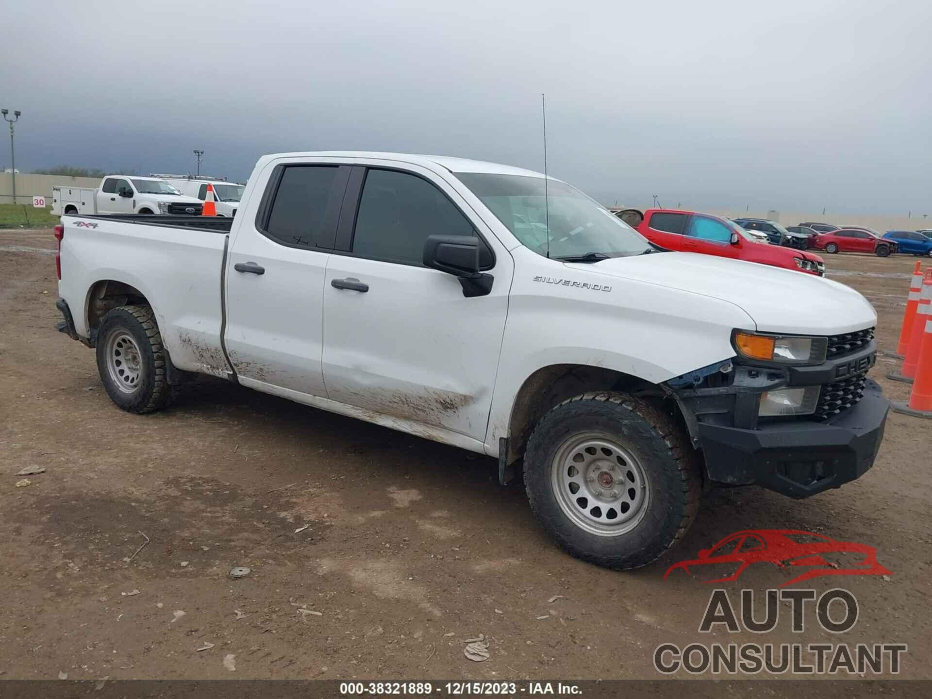 CHEVROLET SILVERADO 1500 2019 - 1GCRYAEFXKZ230677