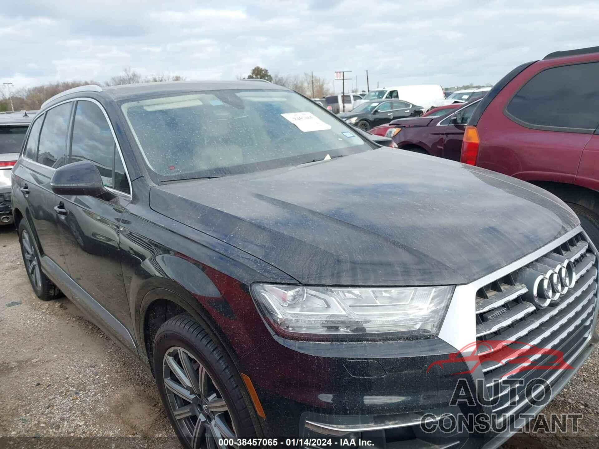 AUDI Q7 2018 - WA1VAAF76JD043937