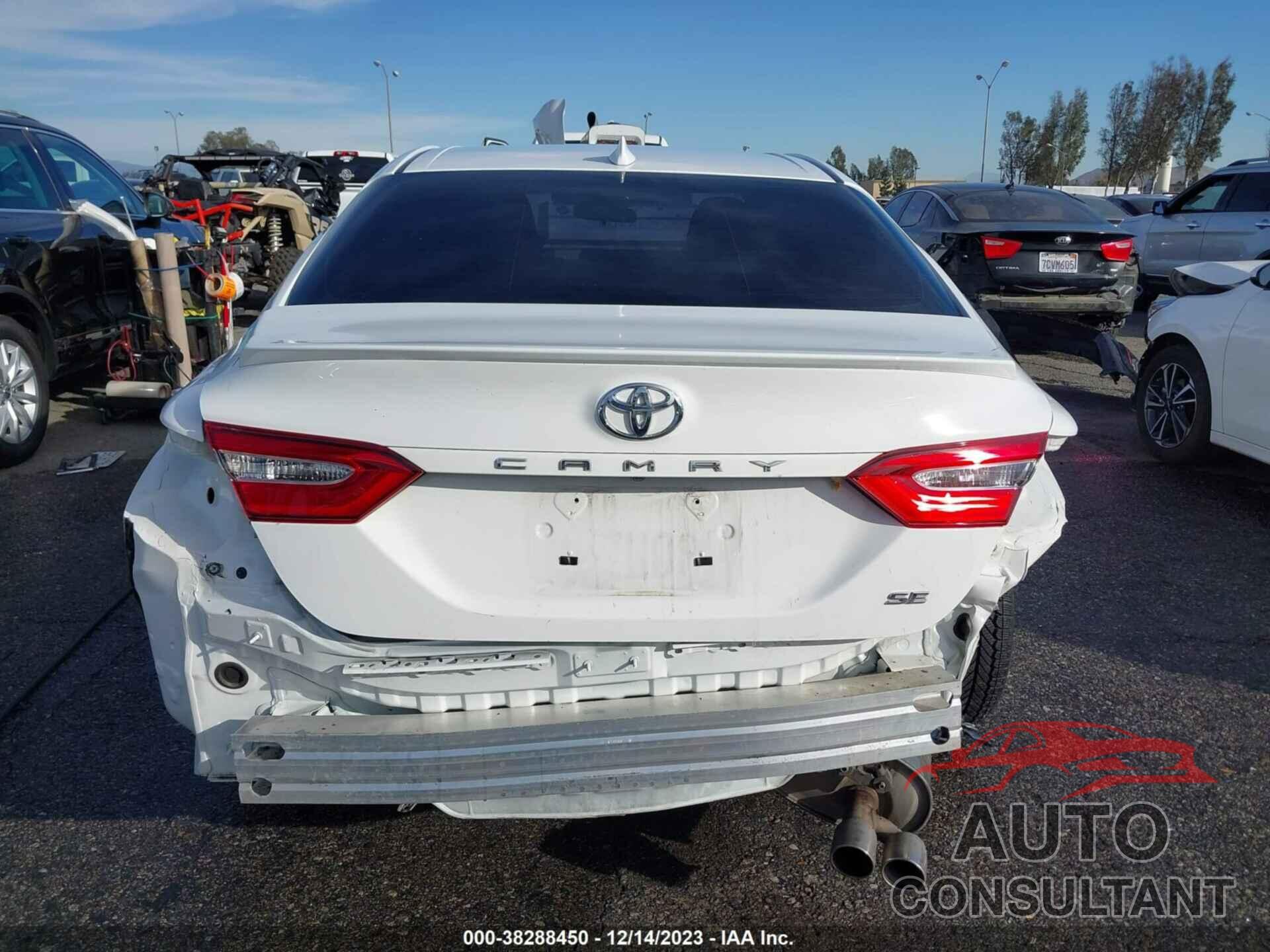 TOYOTA CAMRY 2019 - 4T1B11HK0KU854561