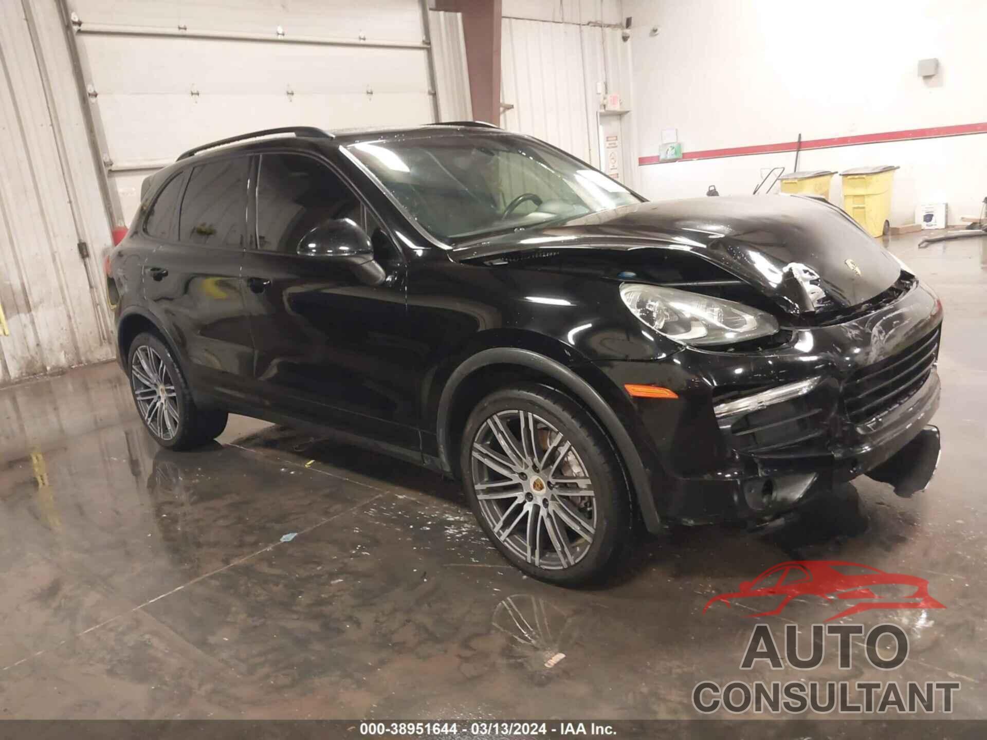 PORSCHE CAYENNE 2016 - WP1AA2A29GLA10708