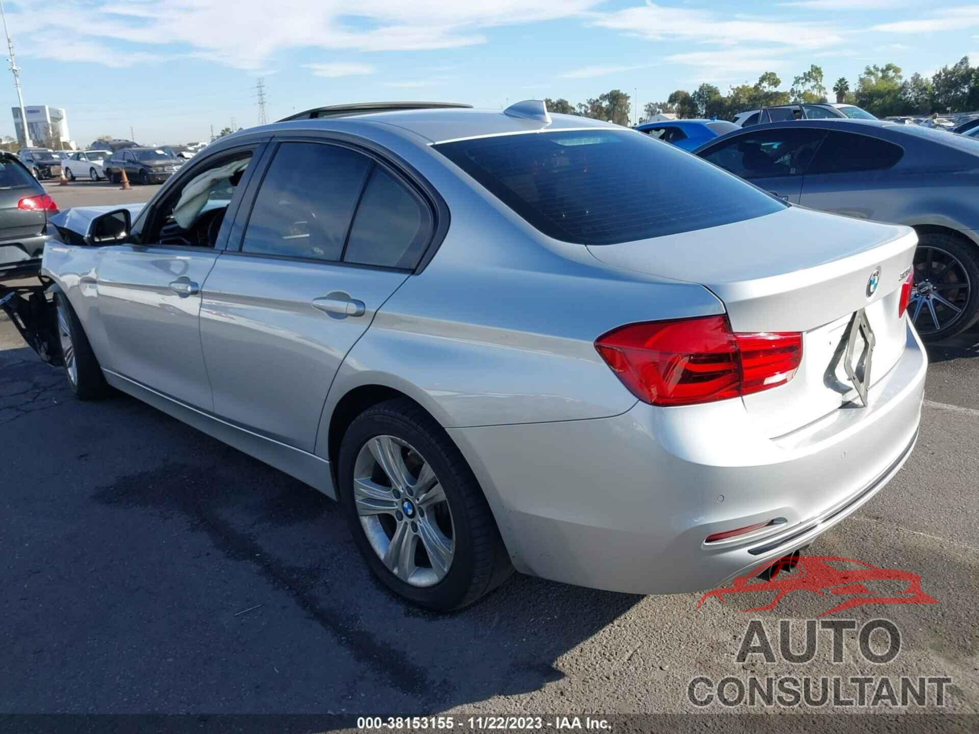 BMW 328I 2016 - WBA8E9G58GNU30511