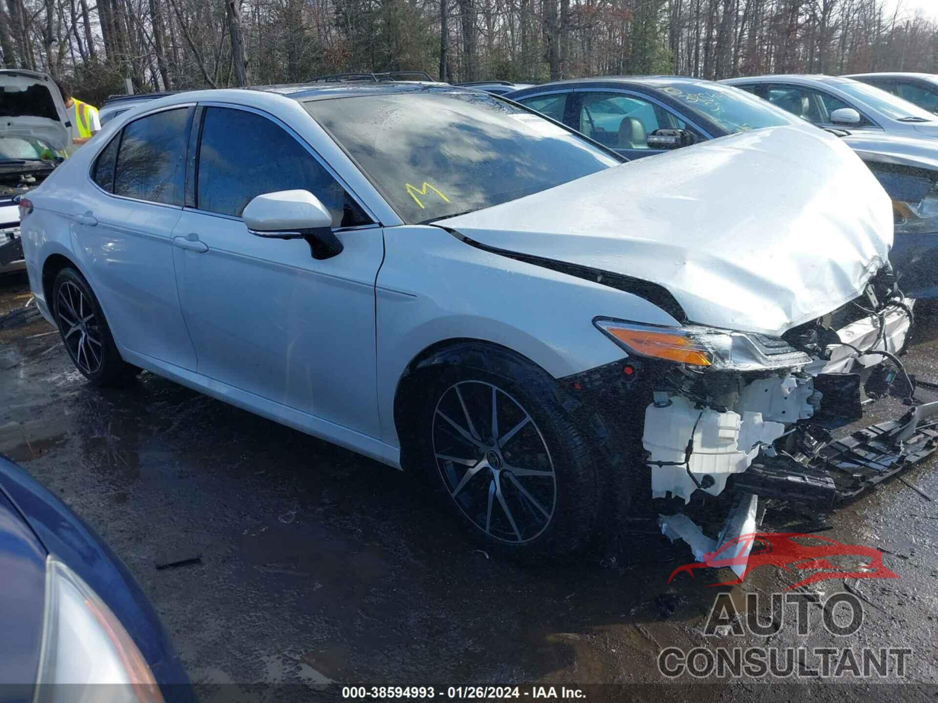 TOYOTA CAMRY 2021 - 4T1F11BK8MU045063