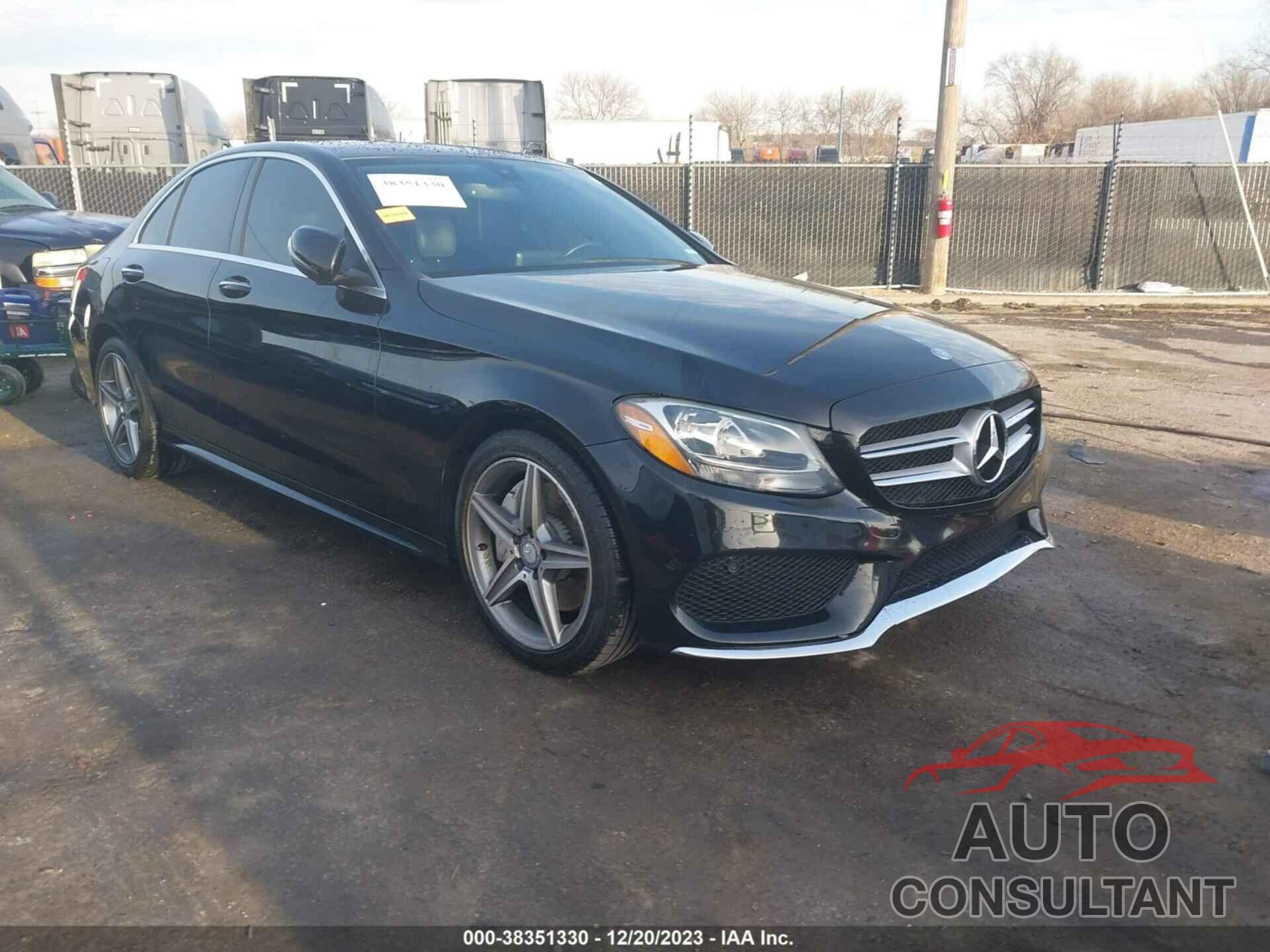 MERCEDES-BENZ C 300 2016 - 55SWF4KB6GU175491