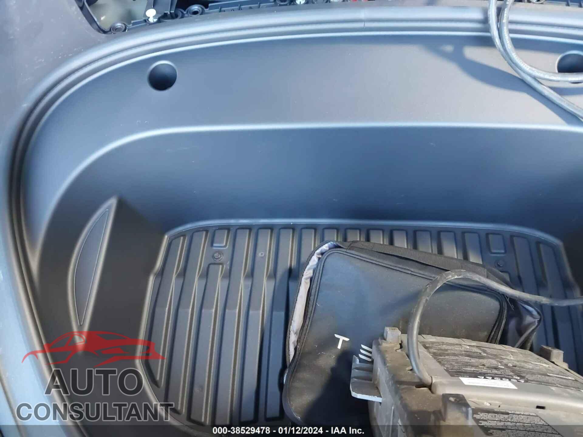 TESLA MODEL 3 2023 - 5YJ3E1EA6PF613239