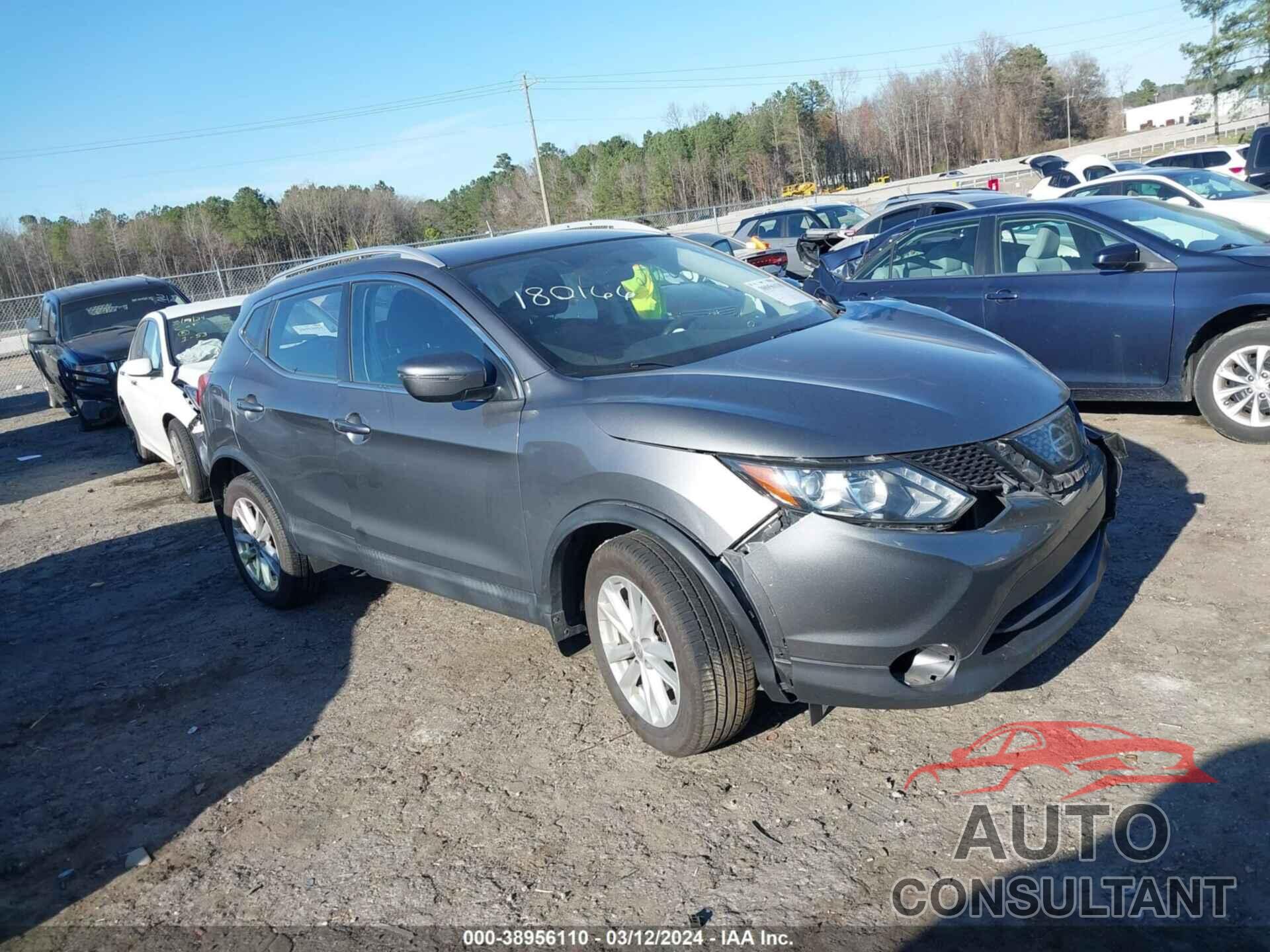 NISSAN ROGUE SPORT 2018 - JN1BJ1CR4JW268721