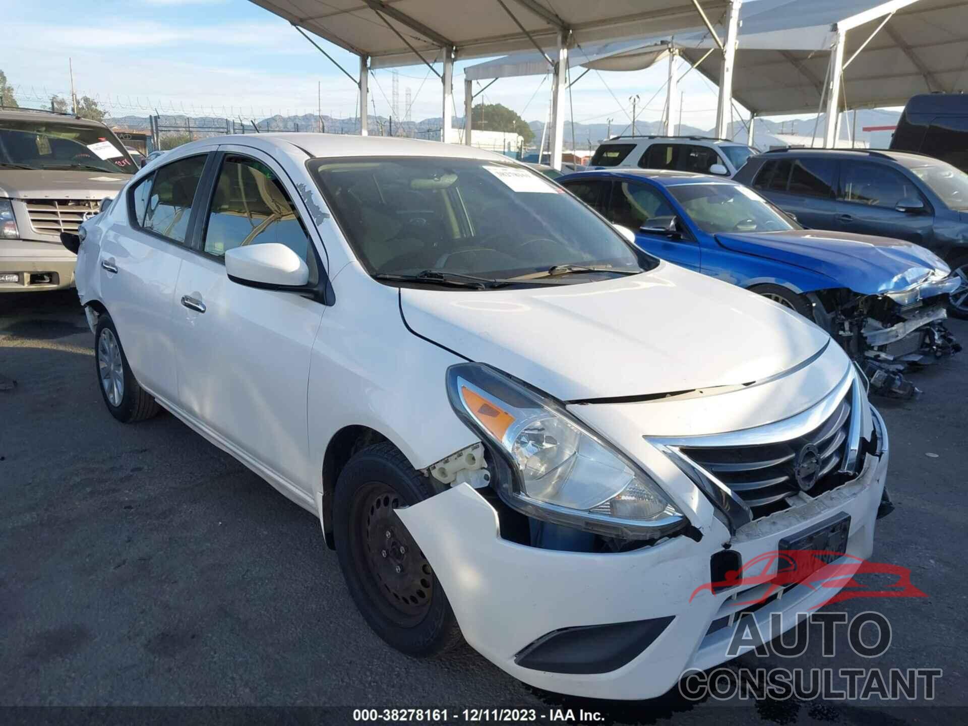 NISSAN VERSA 2017 - 3N1CN7AP6HL832334