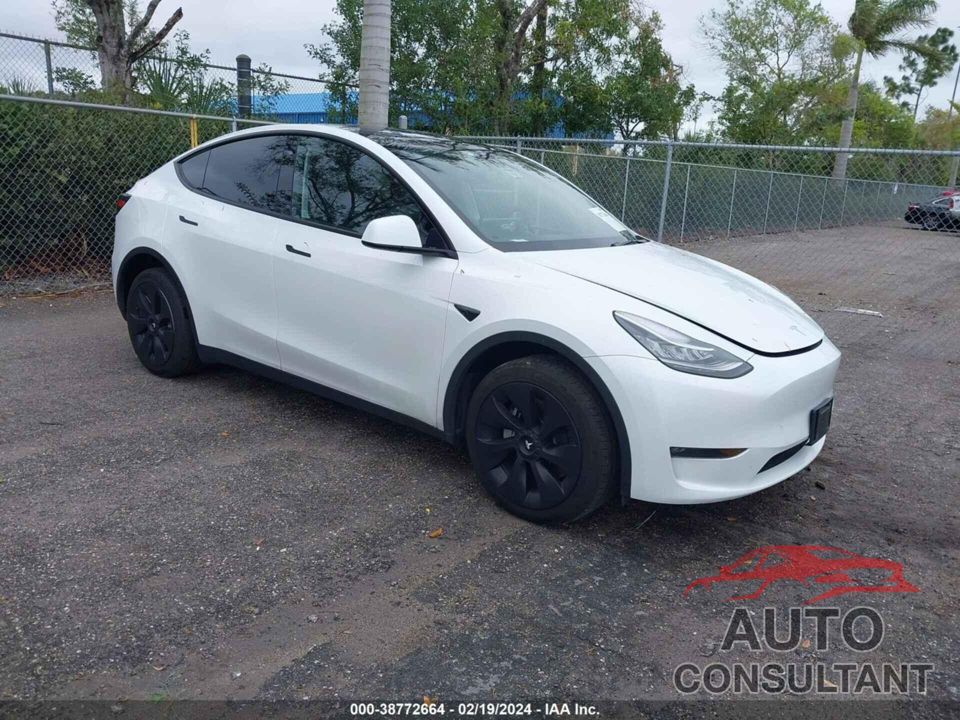 TESLA MODEL Y 2023 - 7SAYGDEEXPA073706