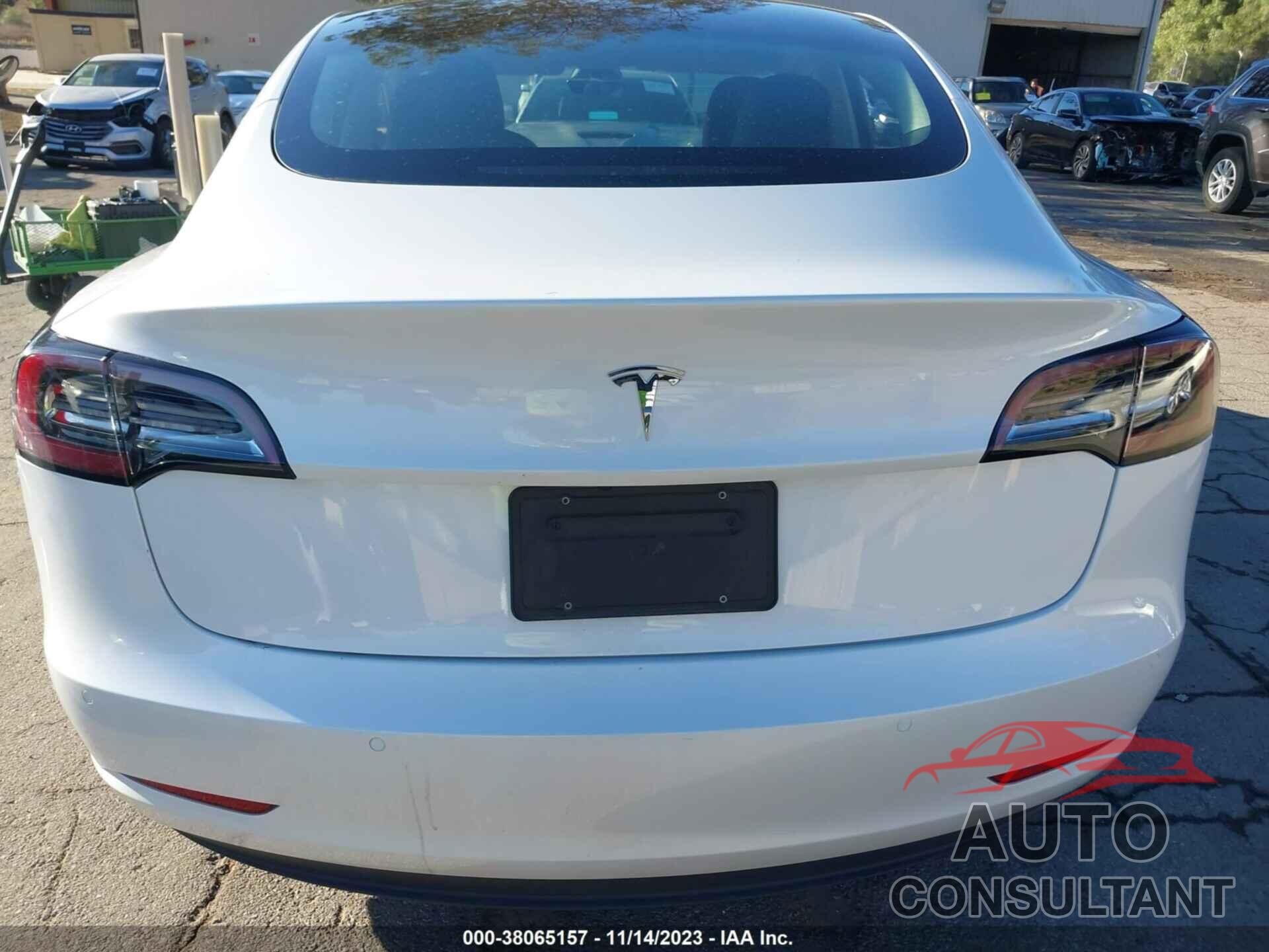 TESLA MODEL 3 2021 - 5YJ3E1EA2MF051383