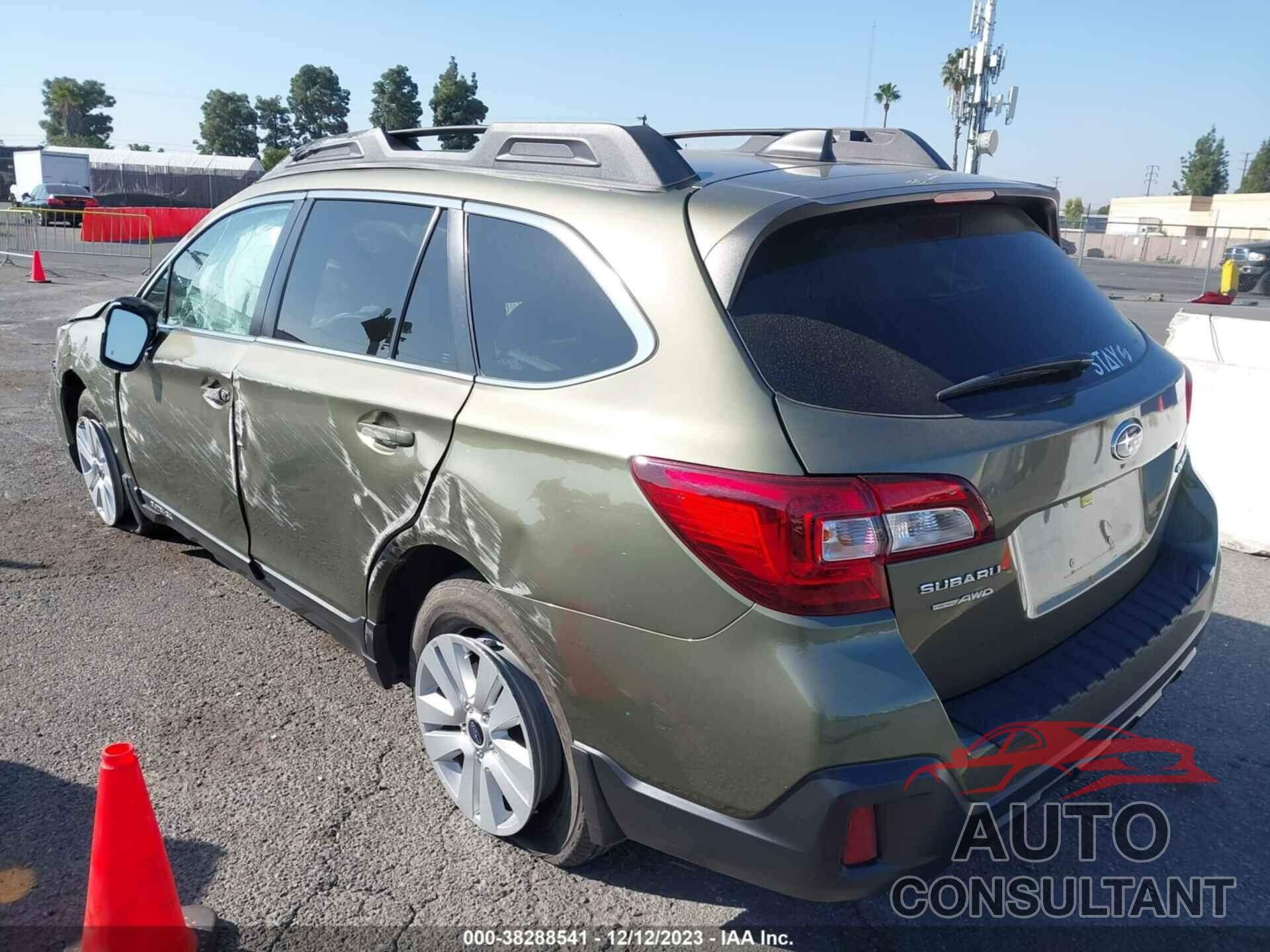 SUBARU OUTBACK 2018 - 4S4BSAFC1J3348041