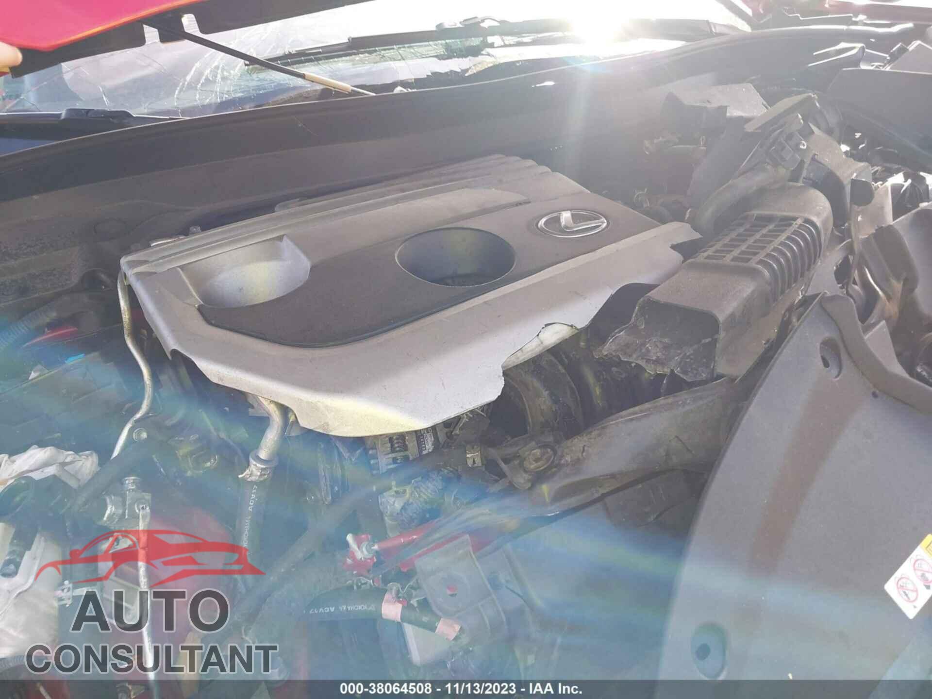 LEXUS UX 2020 - JTHX3JBH6L2024941