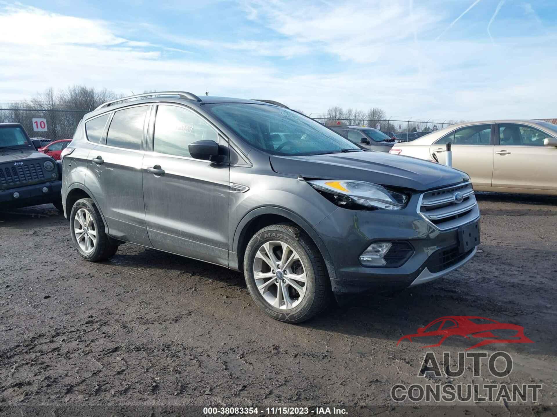 FORD ESCAPE 2018 - 1FMCU9GD0JUA50658