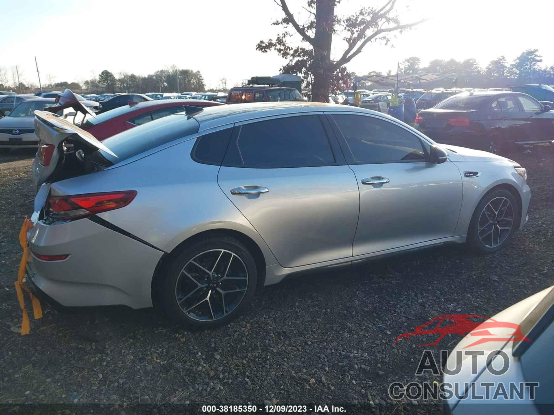 KIA OPTIMA 2019 - 5XXGW4L20KG310135