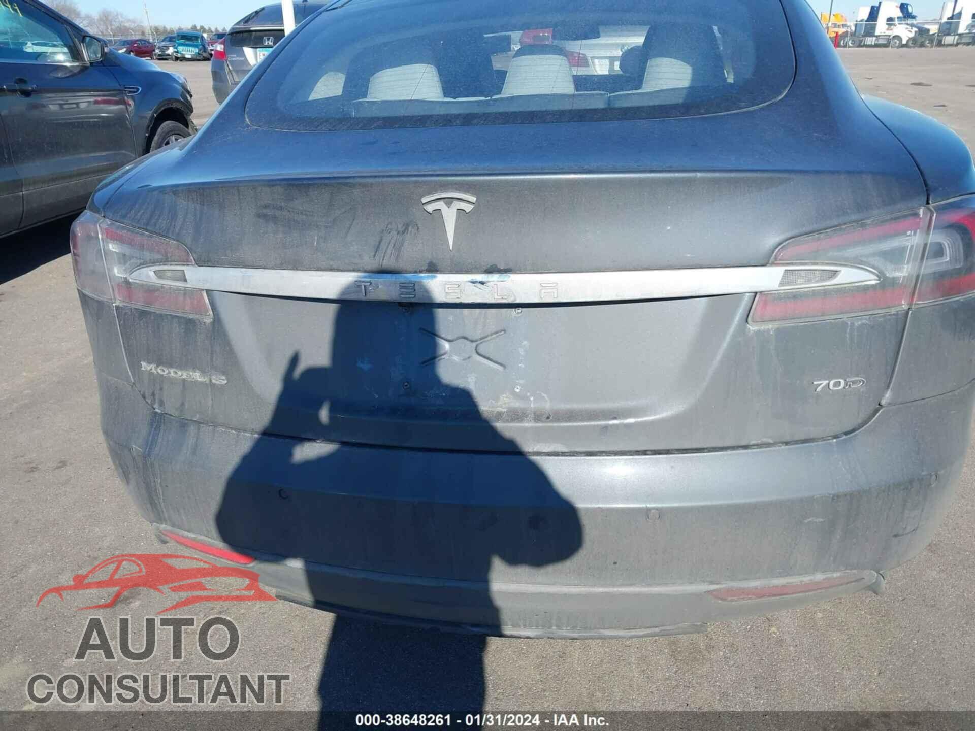 TESLA MODEL S 2016 - 5YJSA1E21GF127812