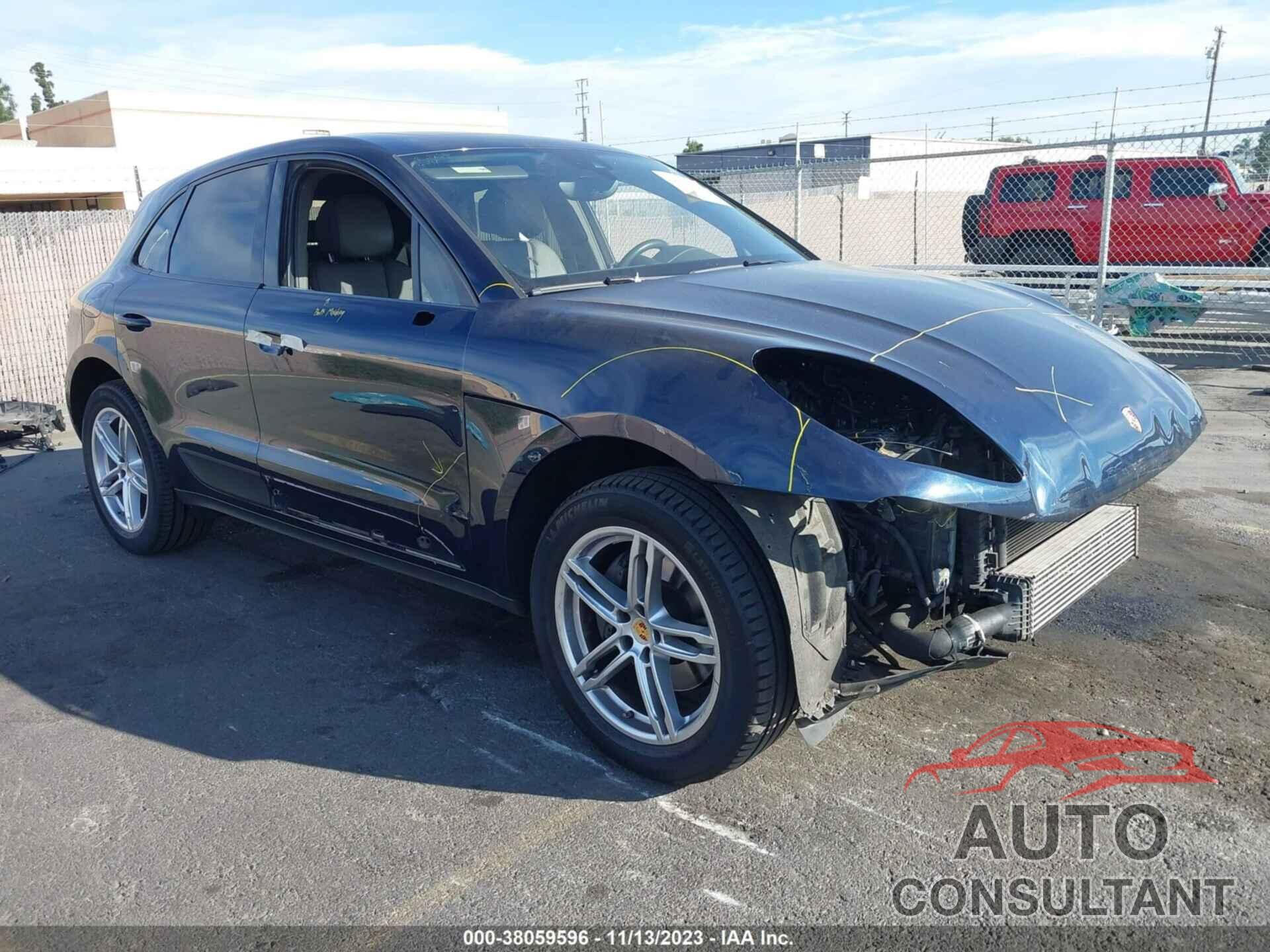 PORSCHE MACAN 2018 - WP1AA2A59JLB03701