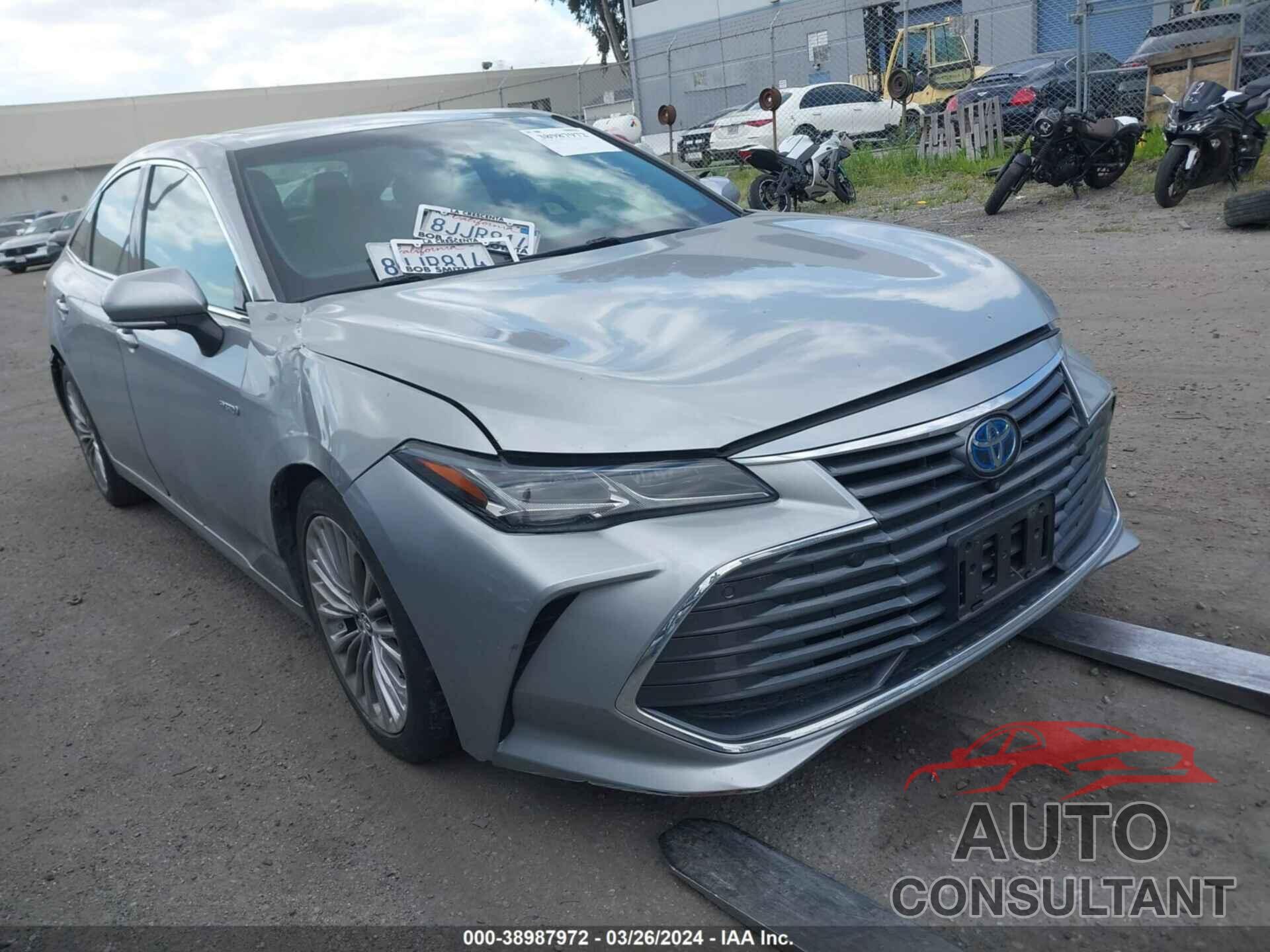 TOYOTA AVALON HYBRID 2019 - 4T1B21FBXKU008602