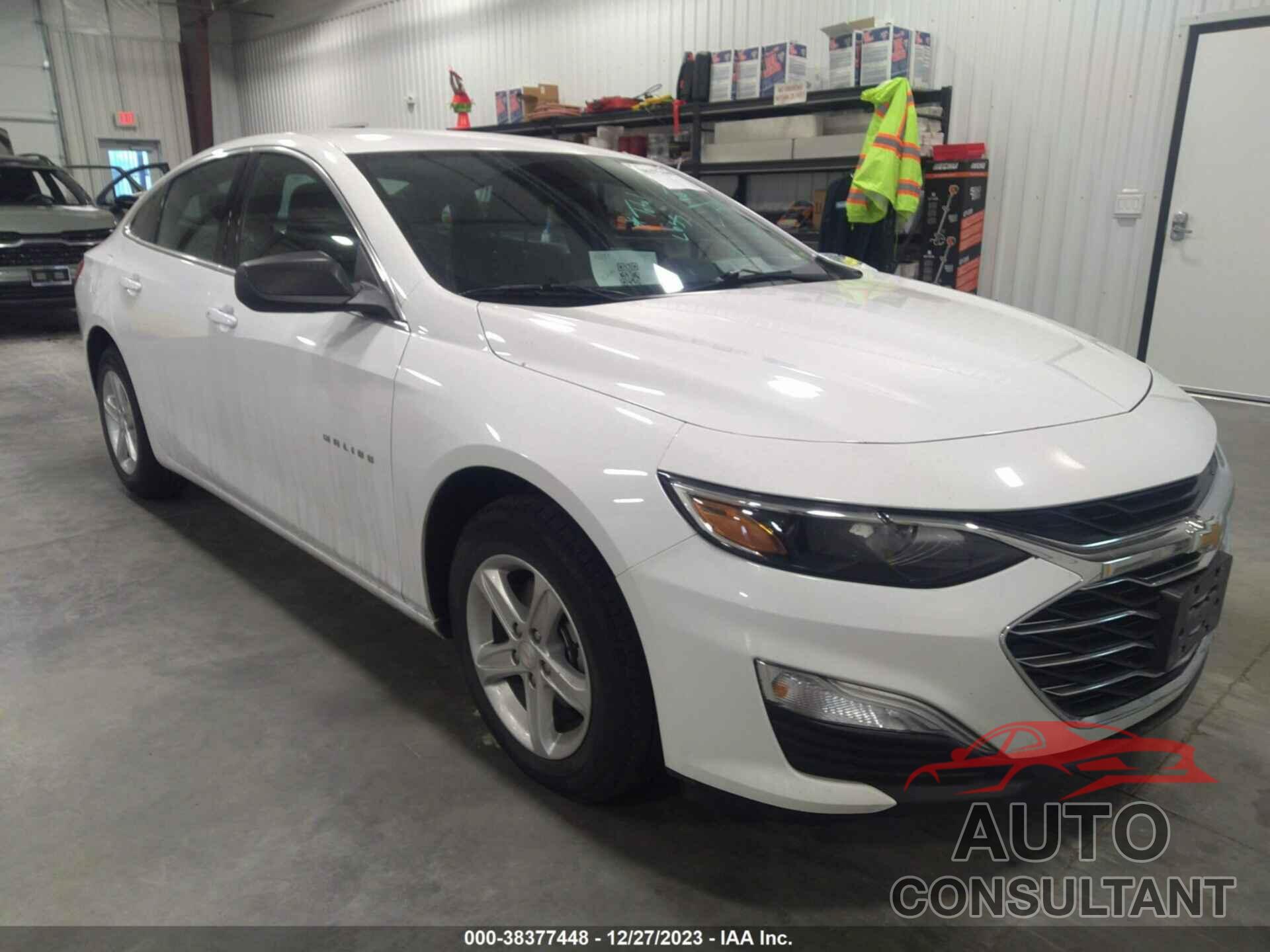 CHEVROLET MALIBU 2021 - 1G1ZB5ST1MF058037
