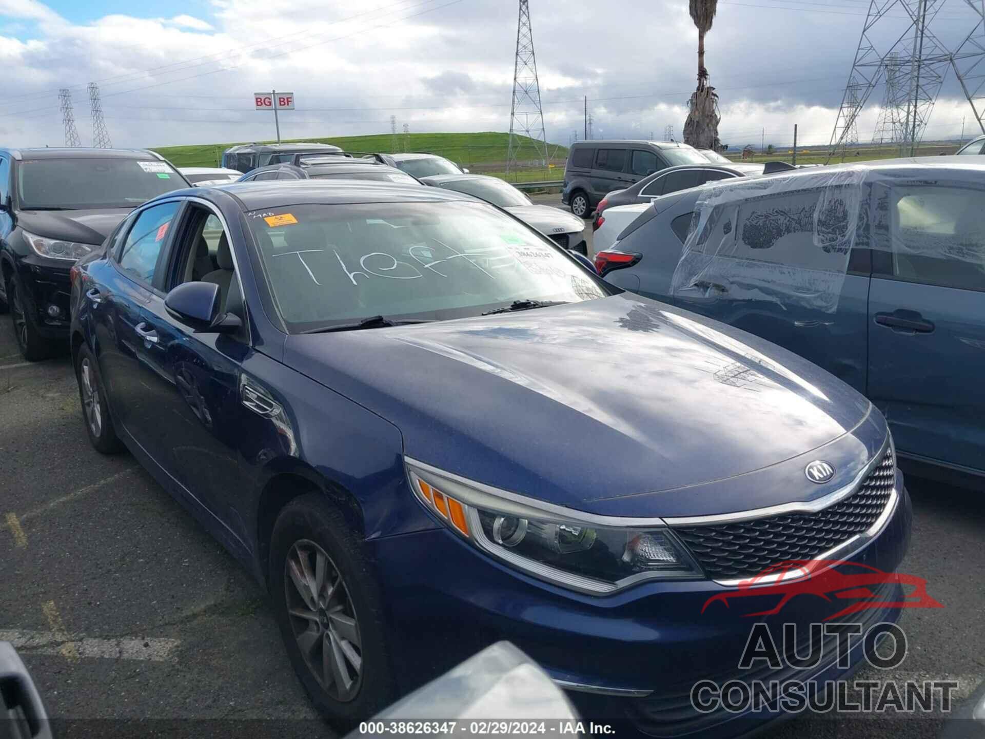 KIA OPTIMA 2018 - 5XXGT4L33JG229789