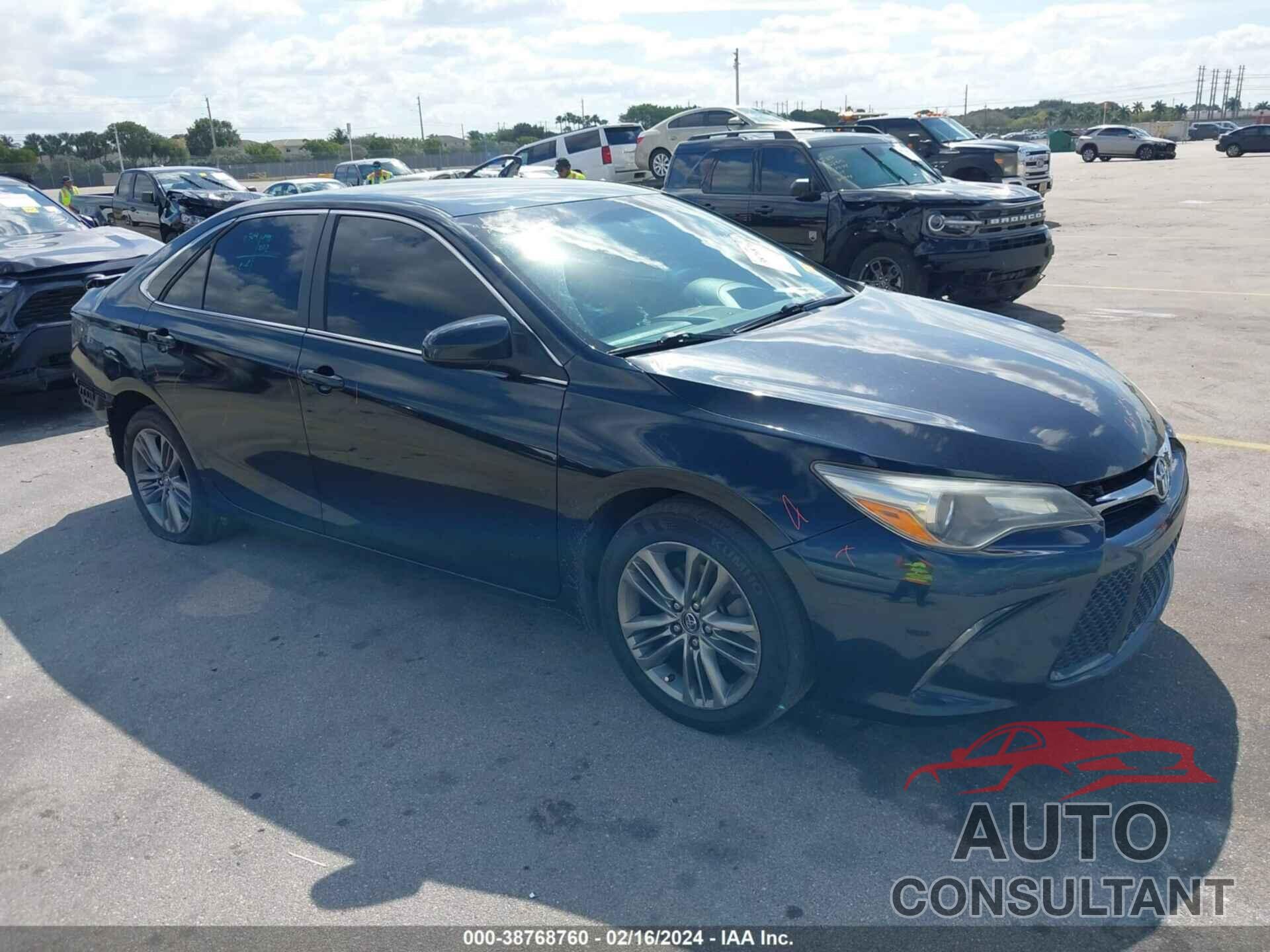 TOYOTA CAMRY 2016 - 4T1BF1FK3GU143528