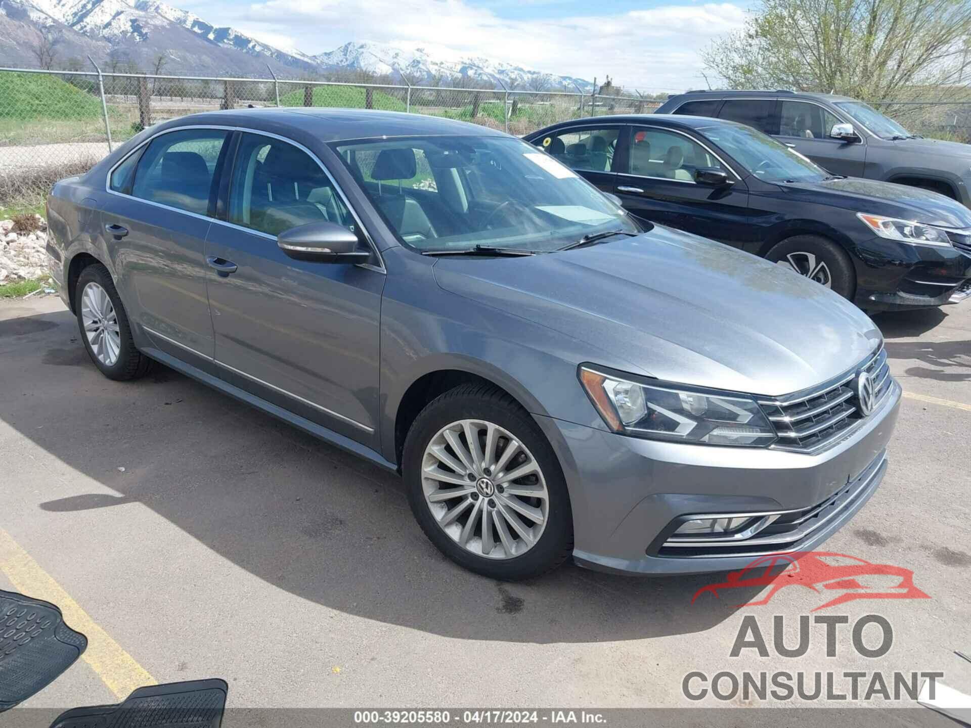 VOLKSWAGEN PASSAT 2016 - 1VWBS7A30GC050536