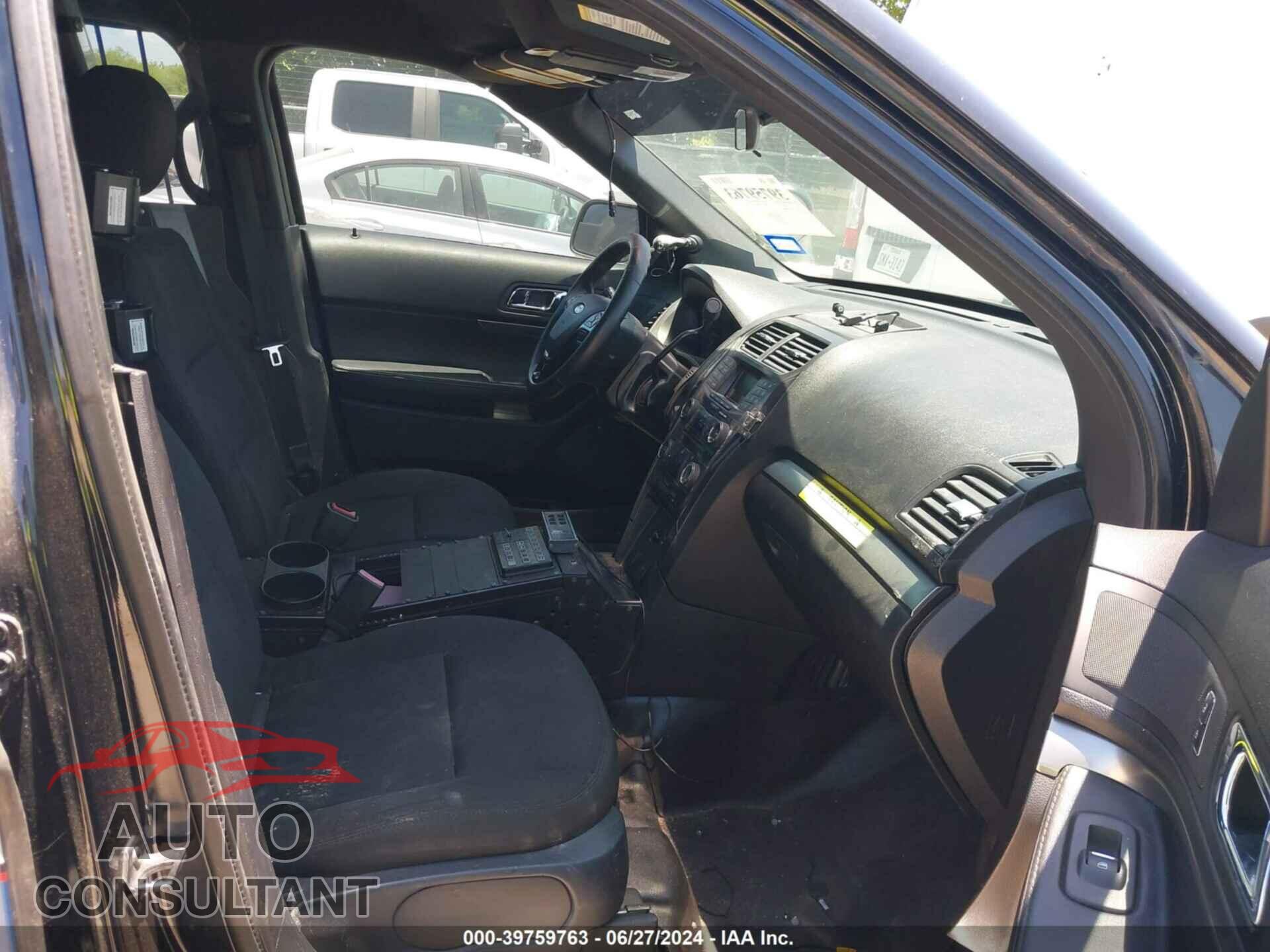 FORD POLICE INTERCEPTOR UTILITY 2018 - 1FM5K8AT8JGB19085