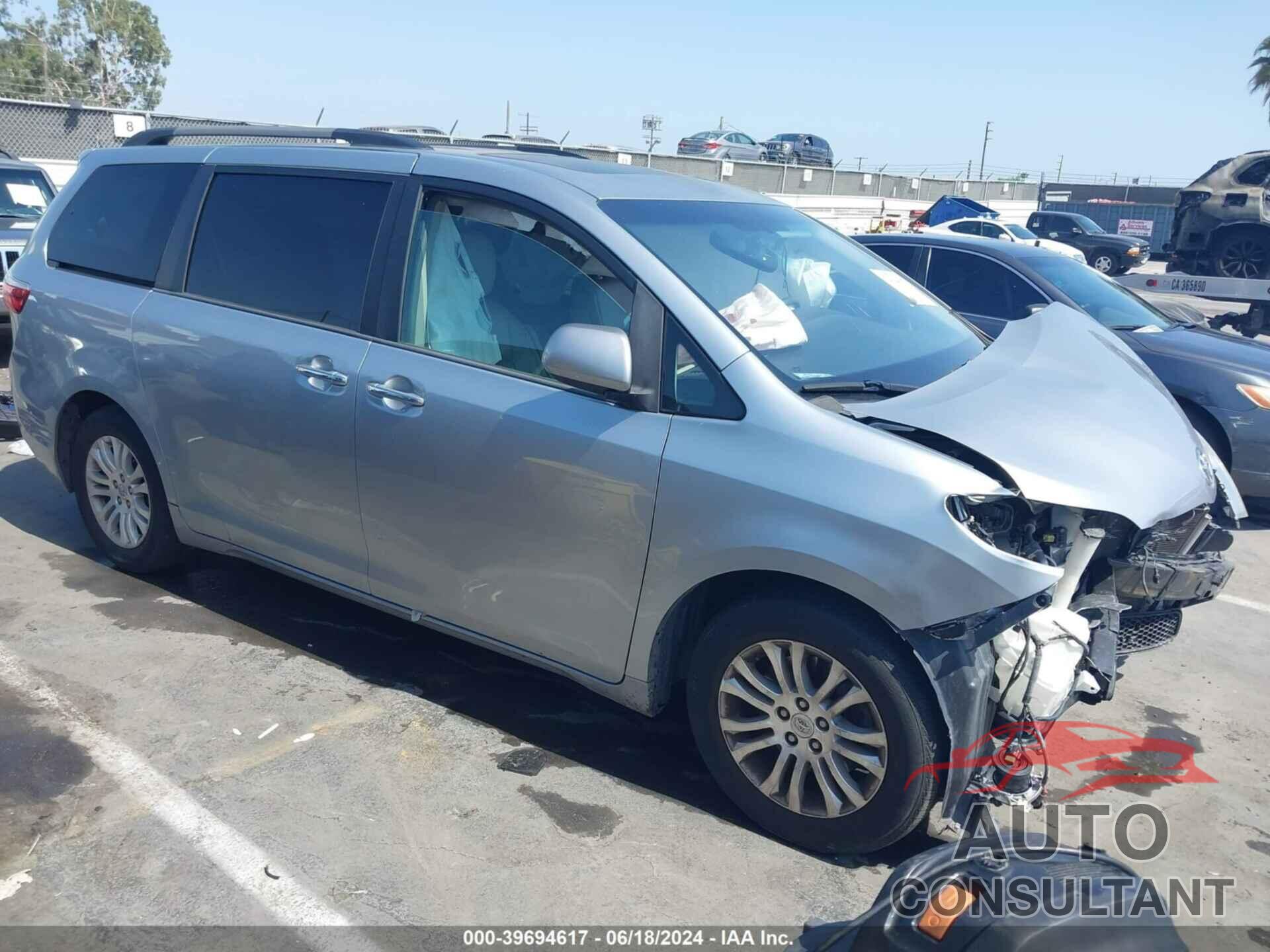 TOYOTA SIENNA 2016 - 5TDYK3DC2GS765687