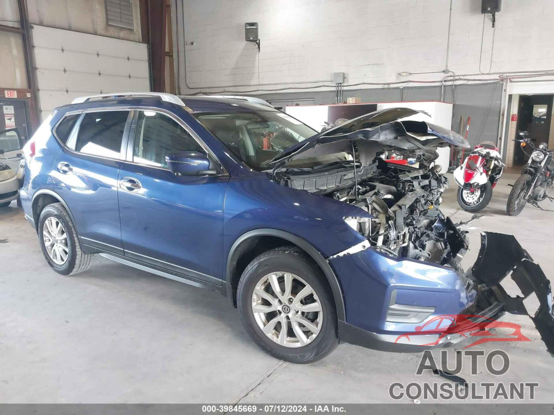 NISSAN ROGUE 2018 - 5N1AT2MV7JC848739