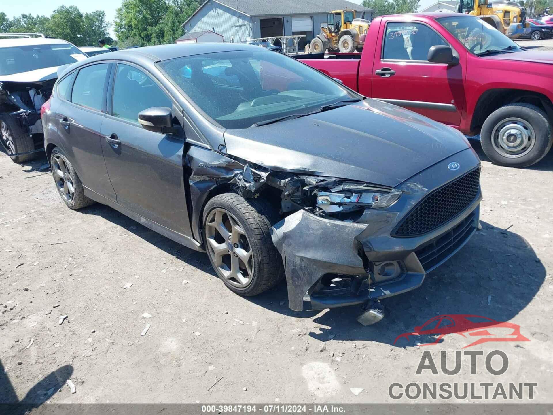 FORD FOCUS ST 2018 - 1FADP3L9XJL285899