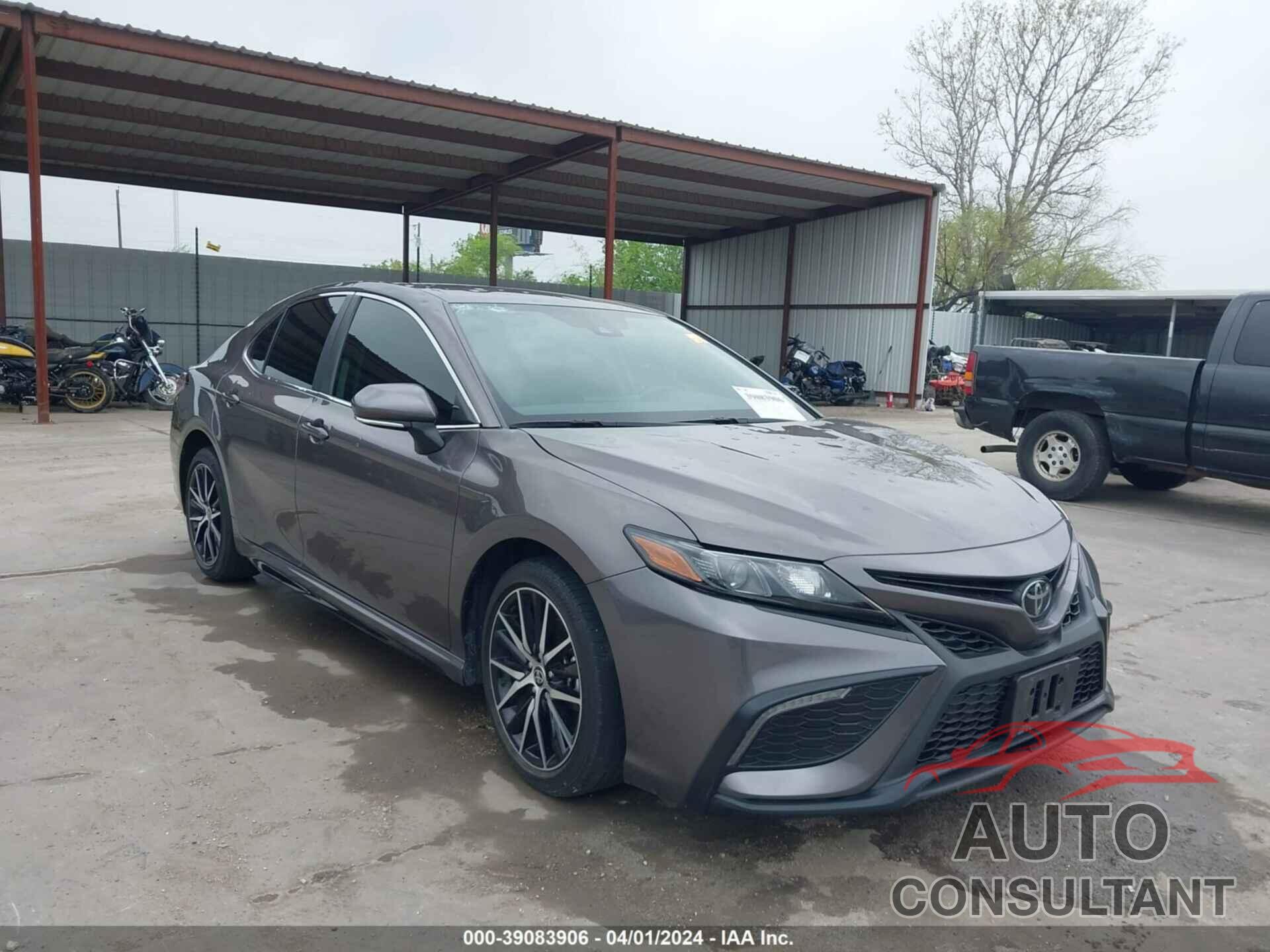 TOYOTA CAMRY 2022 - 4T1T11AK5NU663009