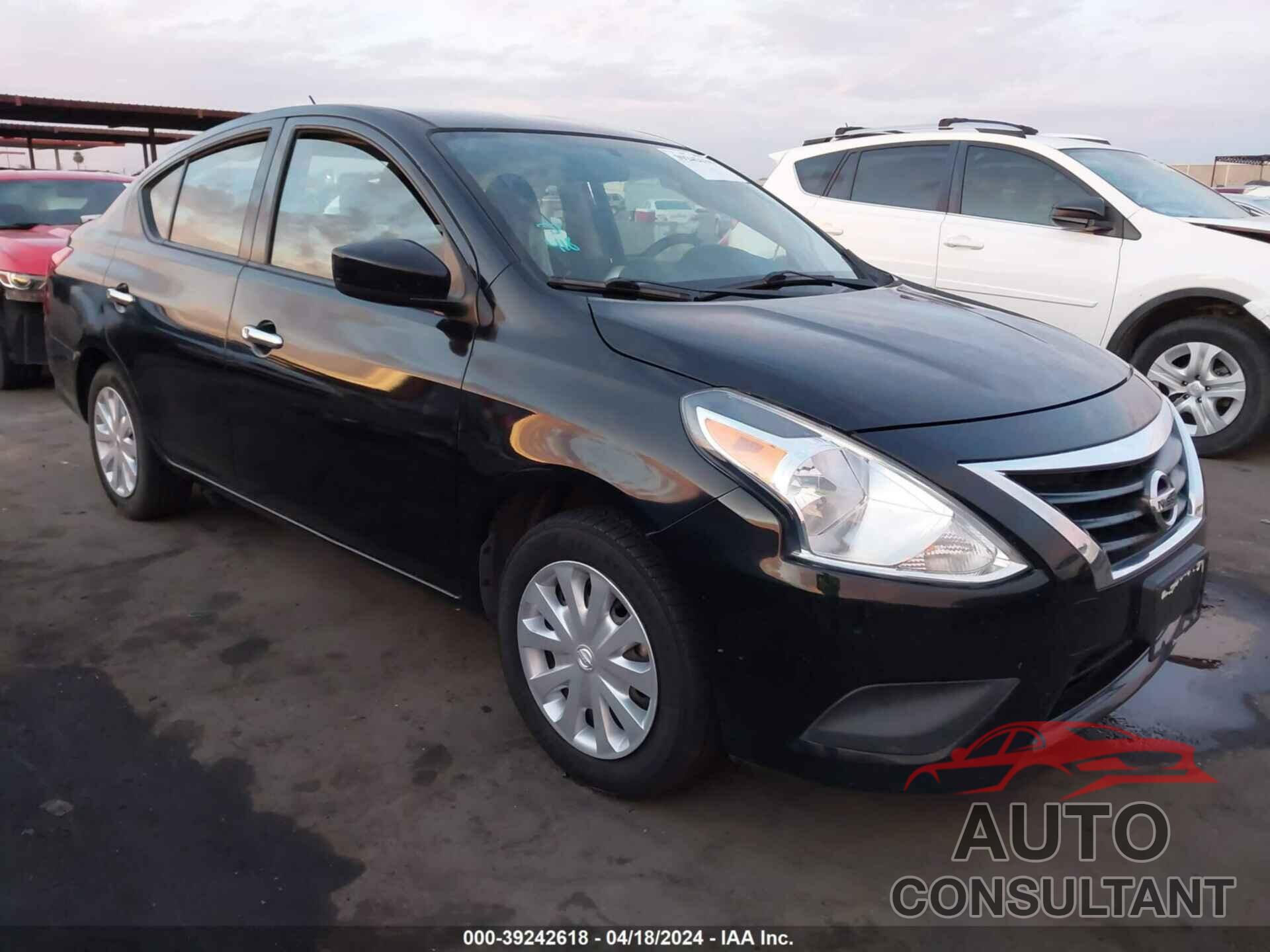 NISSAN VERSA 2017 - 3N1CN7AP7HL897905