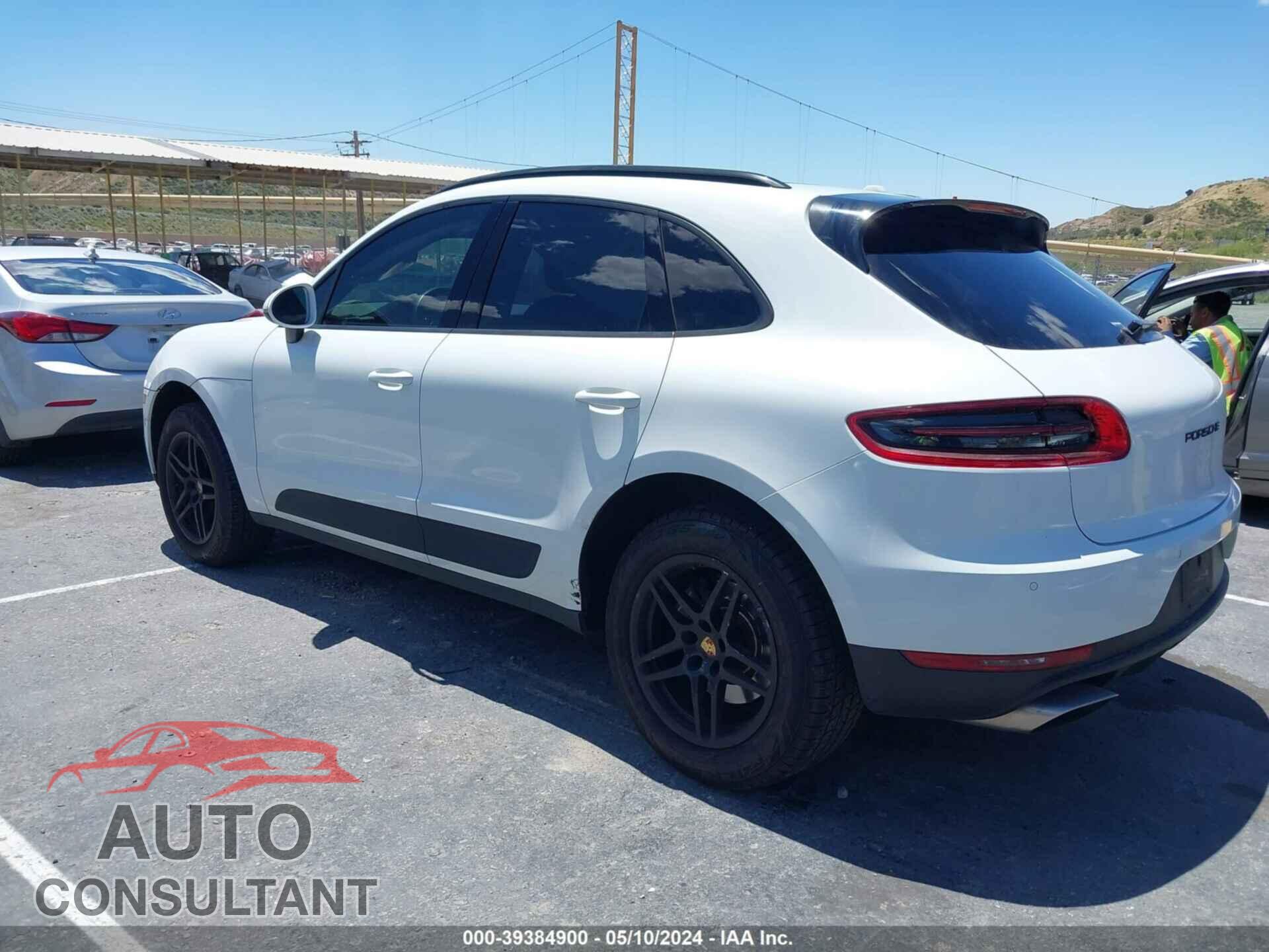 PORSCHE MACAN 2017 - WP1AA2A51HLB08563