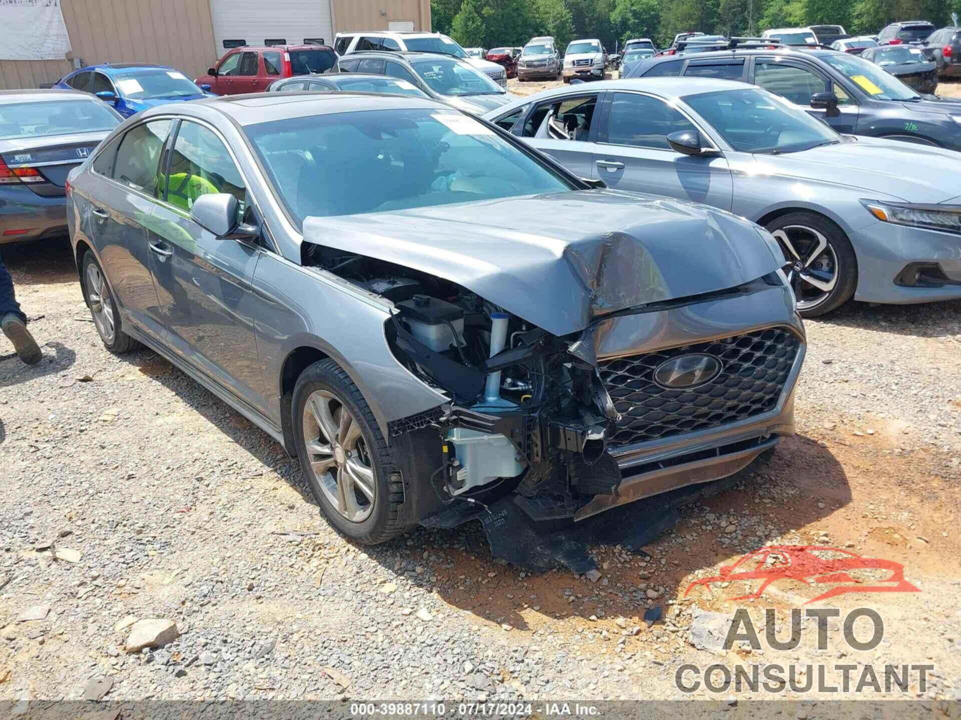 HYUNDAI SONATA 2018 - 5NPE34AF4JH709137