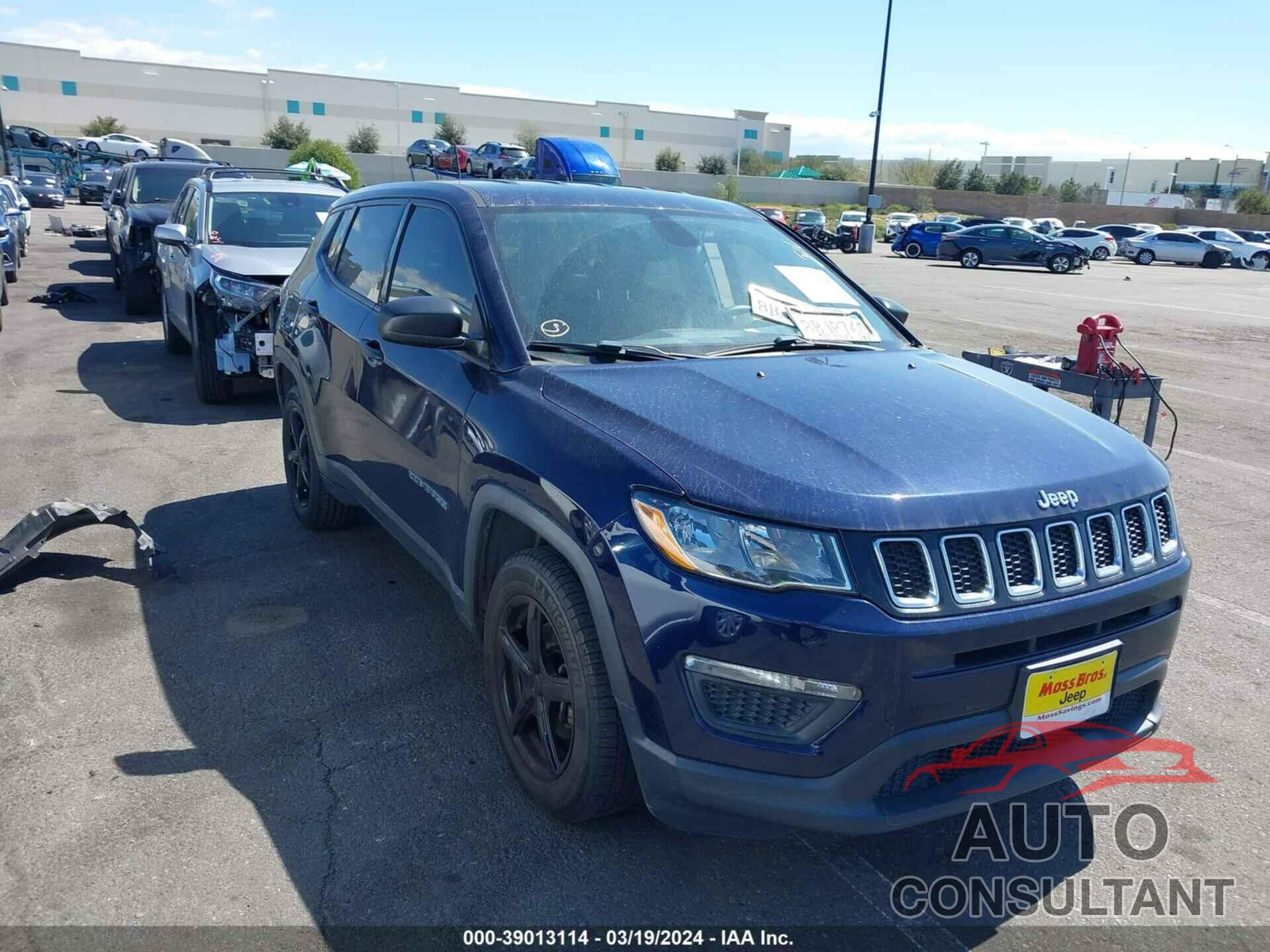 JEEP COMPASS 2018 - 3C4NJCAB1JT165158