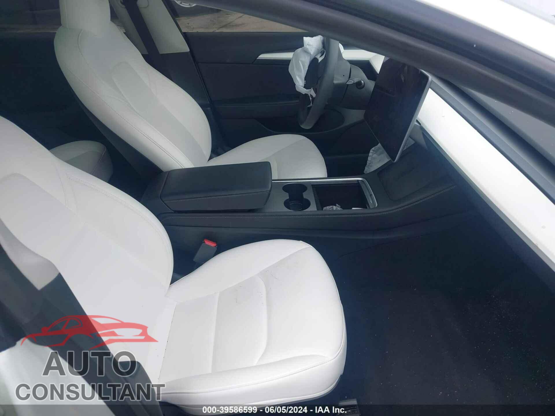 TESLA MODEL 3 2023 - 5YJ3E1EA8PF581748
